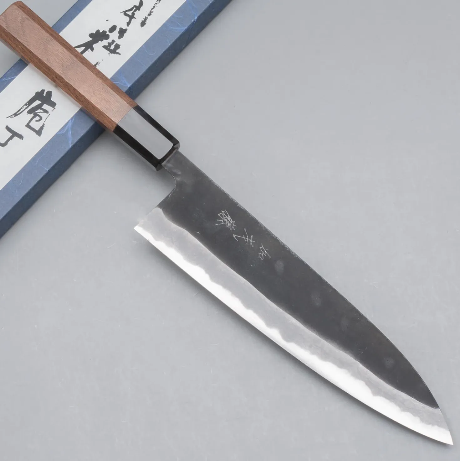 Shiro Kamo Aogami Super Walnut Gyuto 21 cm