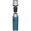 Stanley The Legendary Classic Fles Hammertone Lake 590 ml