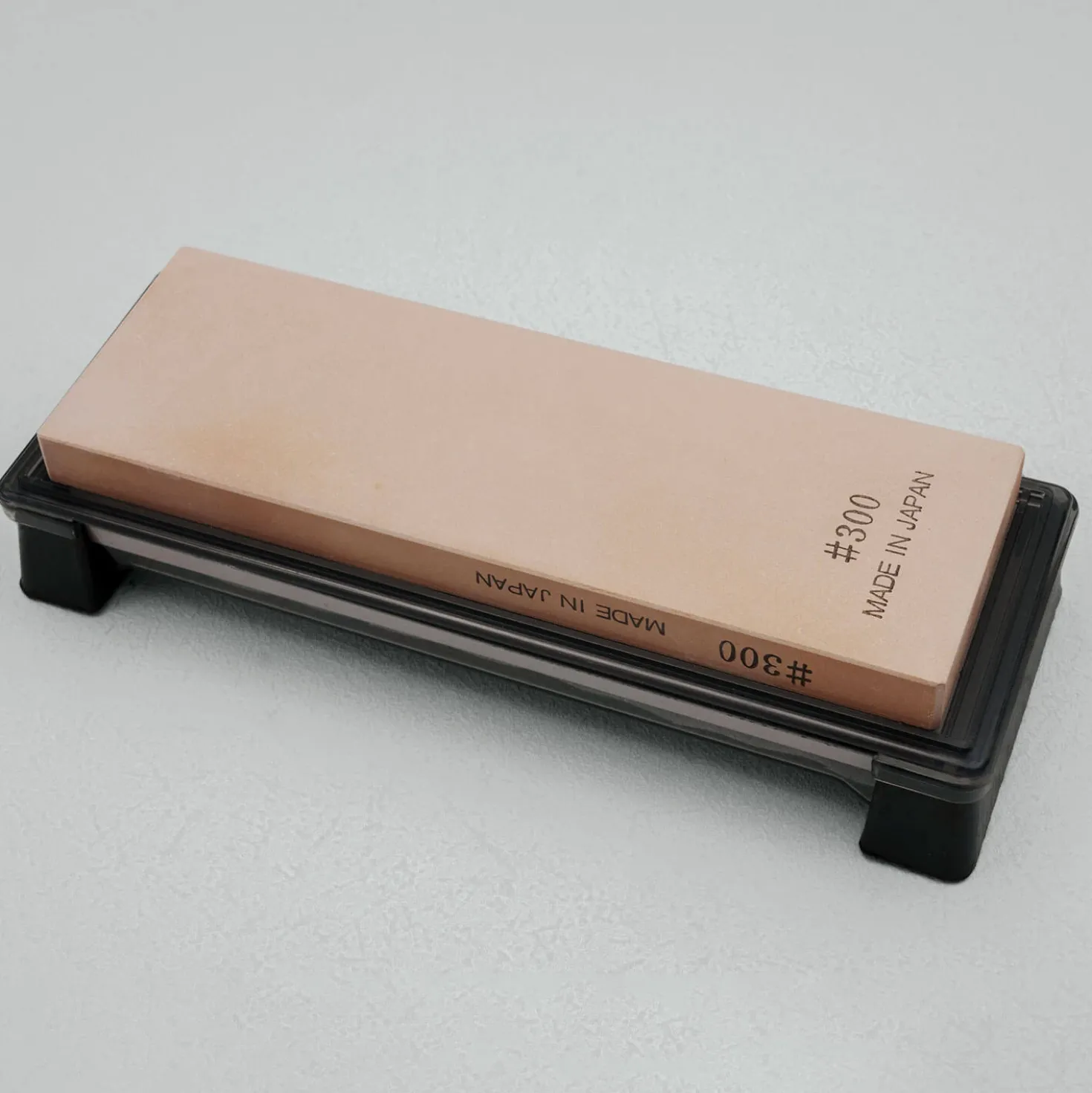 Suehiro 300/1500 Wetsteen + Houder / Bewaardoos