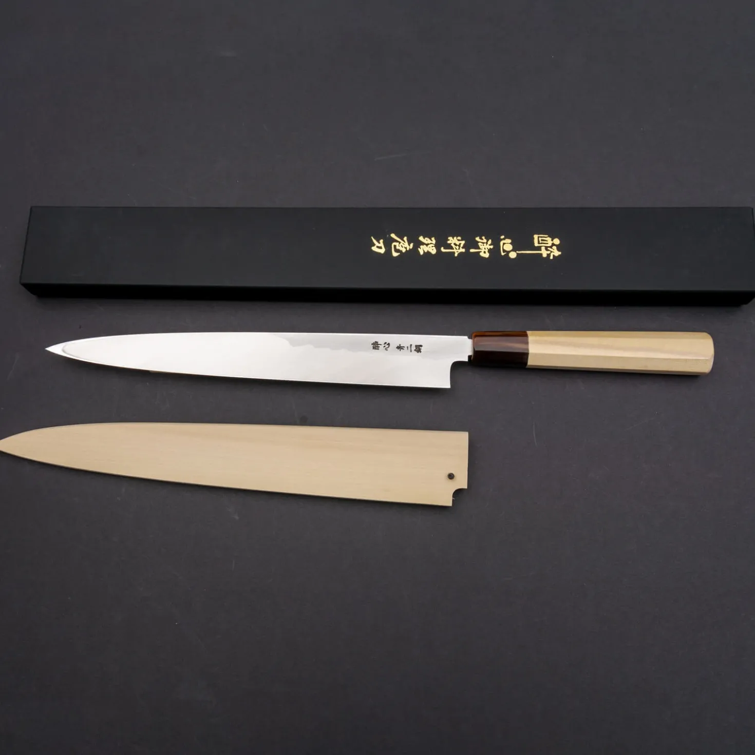 Suisin Aonika Yanagiba 27 cm + Saya