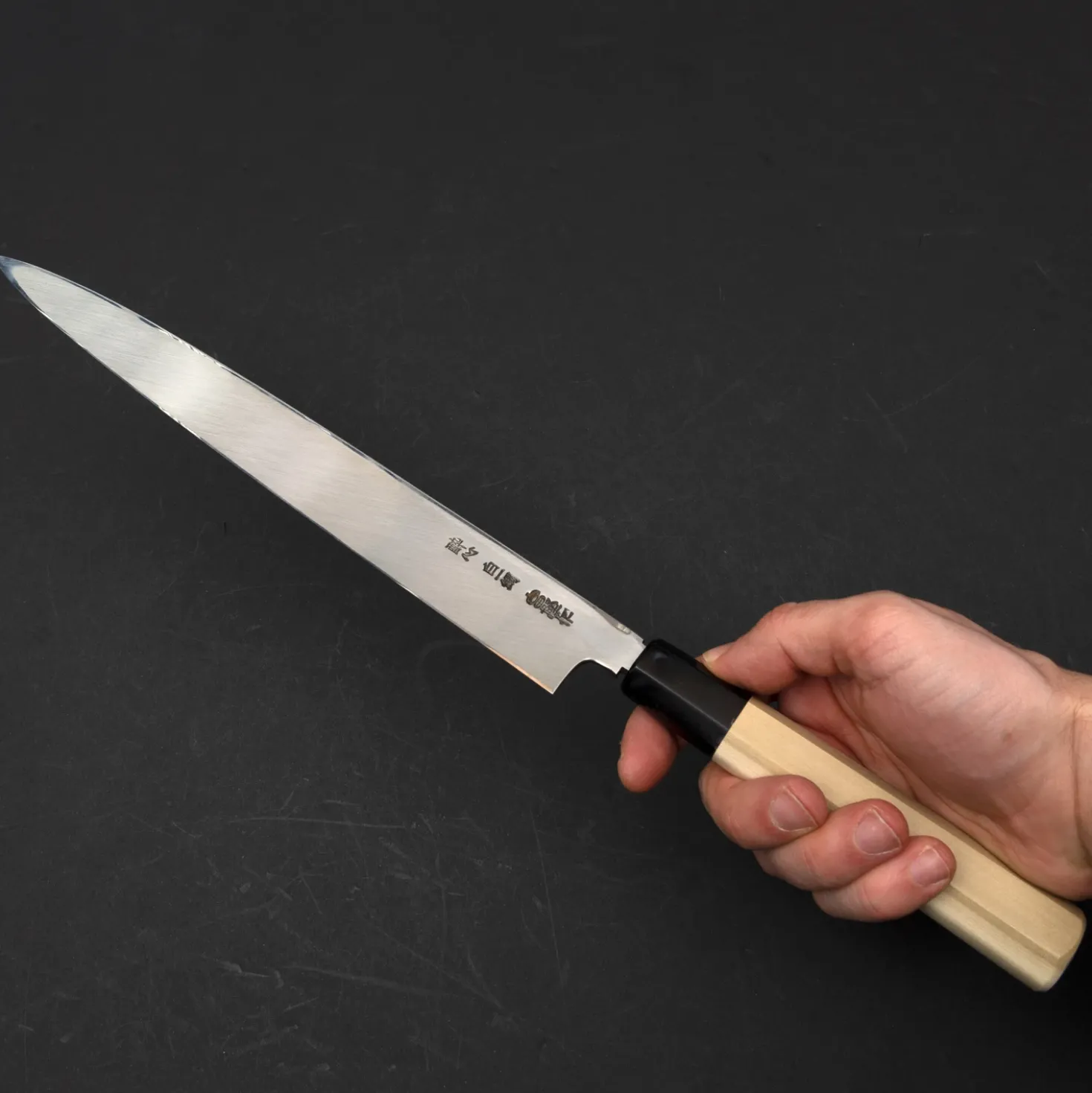 Suisin Densho Yanagiba 27 cm + Saya
