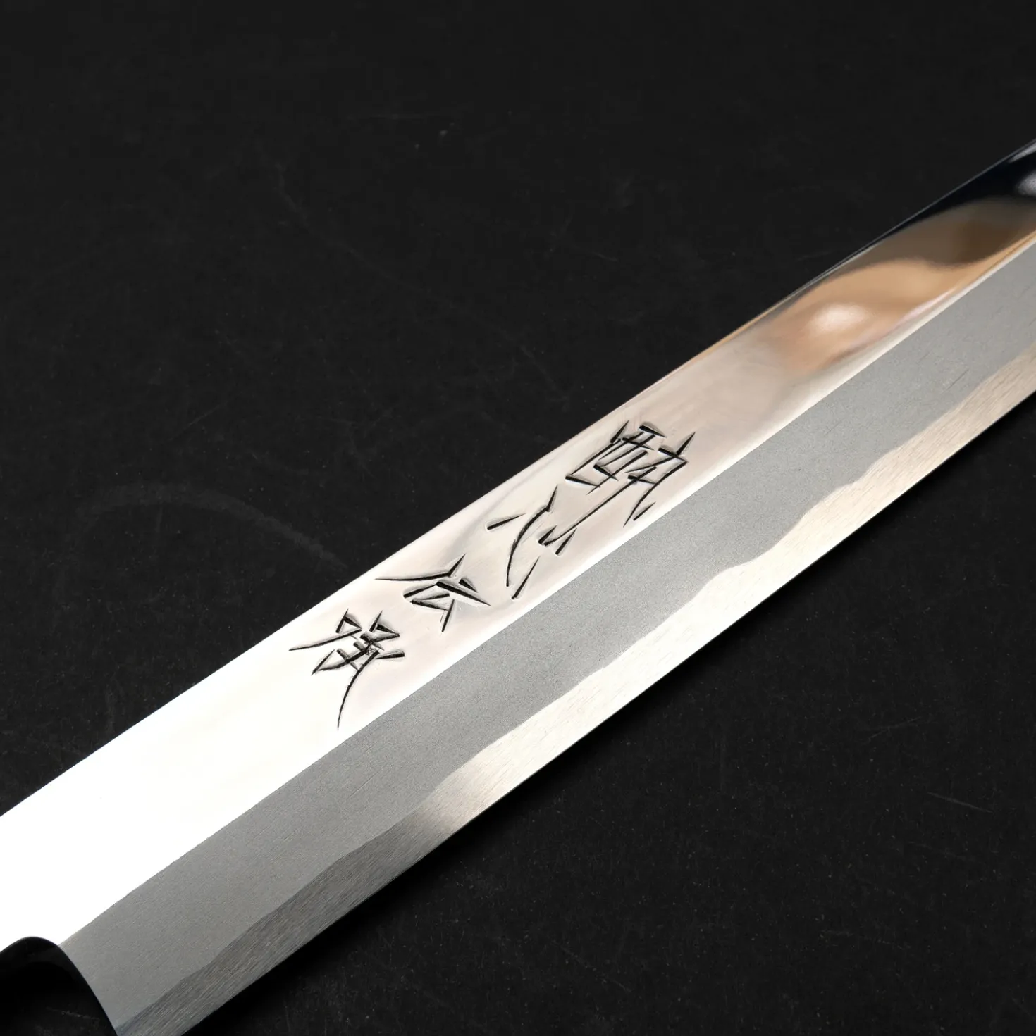 Suisin Densho Yanagiba 27 cm + Saya