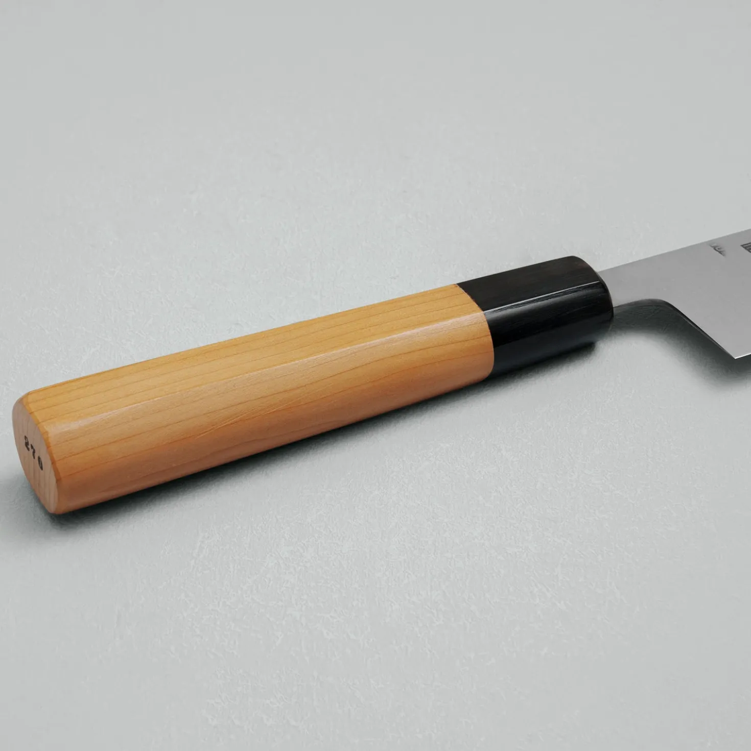 Suisin Inox Honyaki Kiritsuke 27 cm + Saya