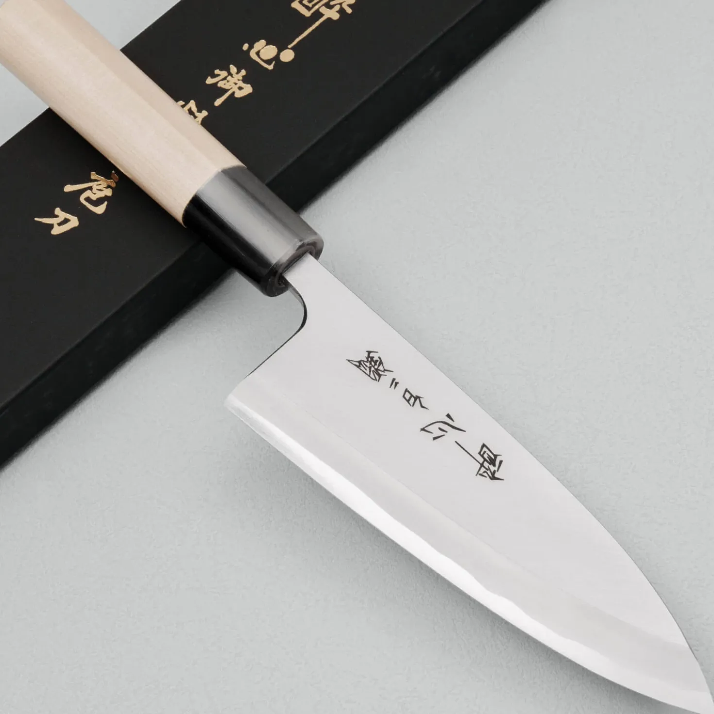 Suisin Shironiko Deba 15 cm + Saya