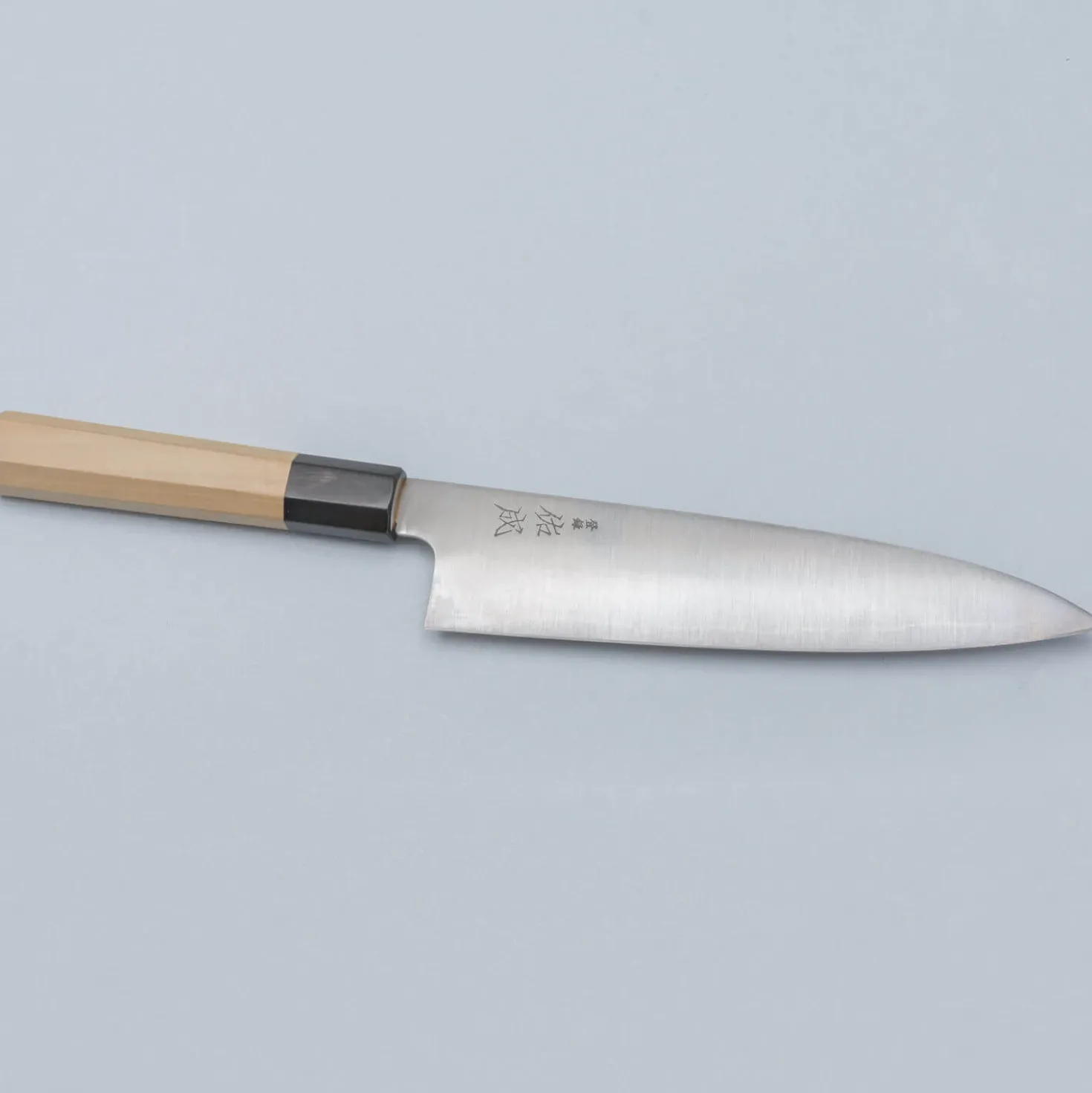 Sukenari Ginsan Gyuto Magnolia 21 cm