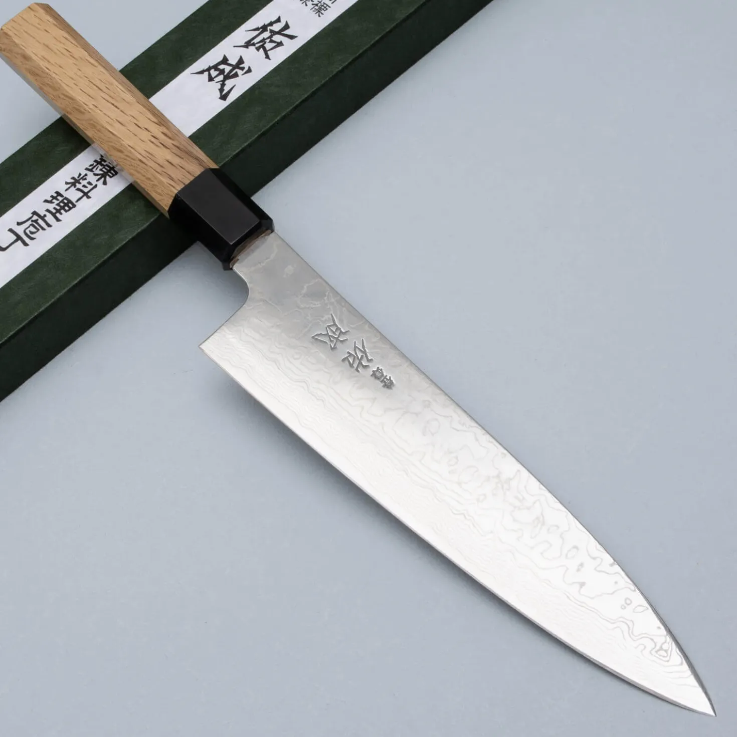 Sukenari SG-2 Damast Oak Gyuto 21 cm