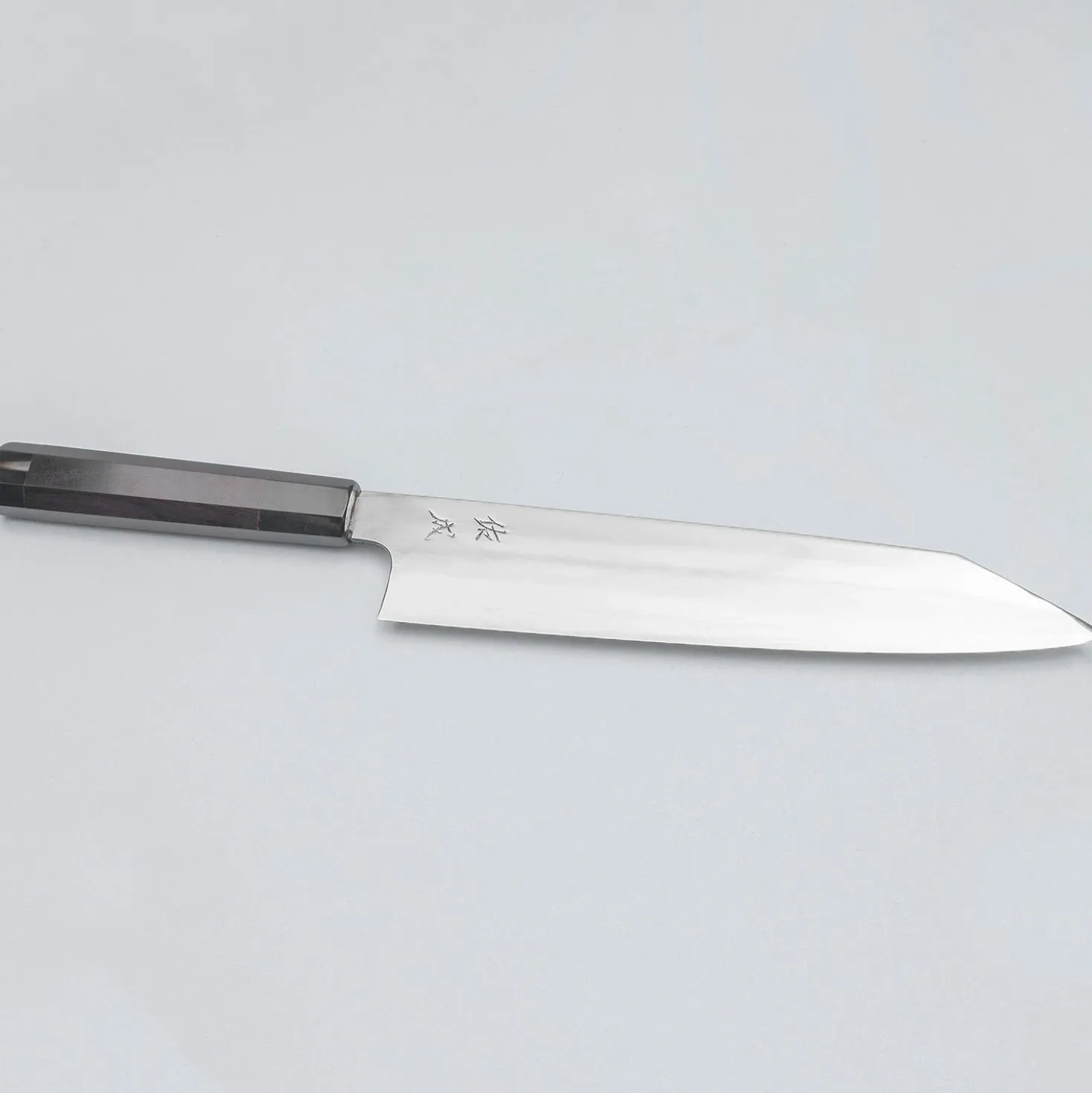 Sukenari Shirogami #2 MIzu-Honyaki Kiritsuke Gyuto 27 cm