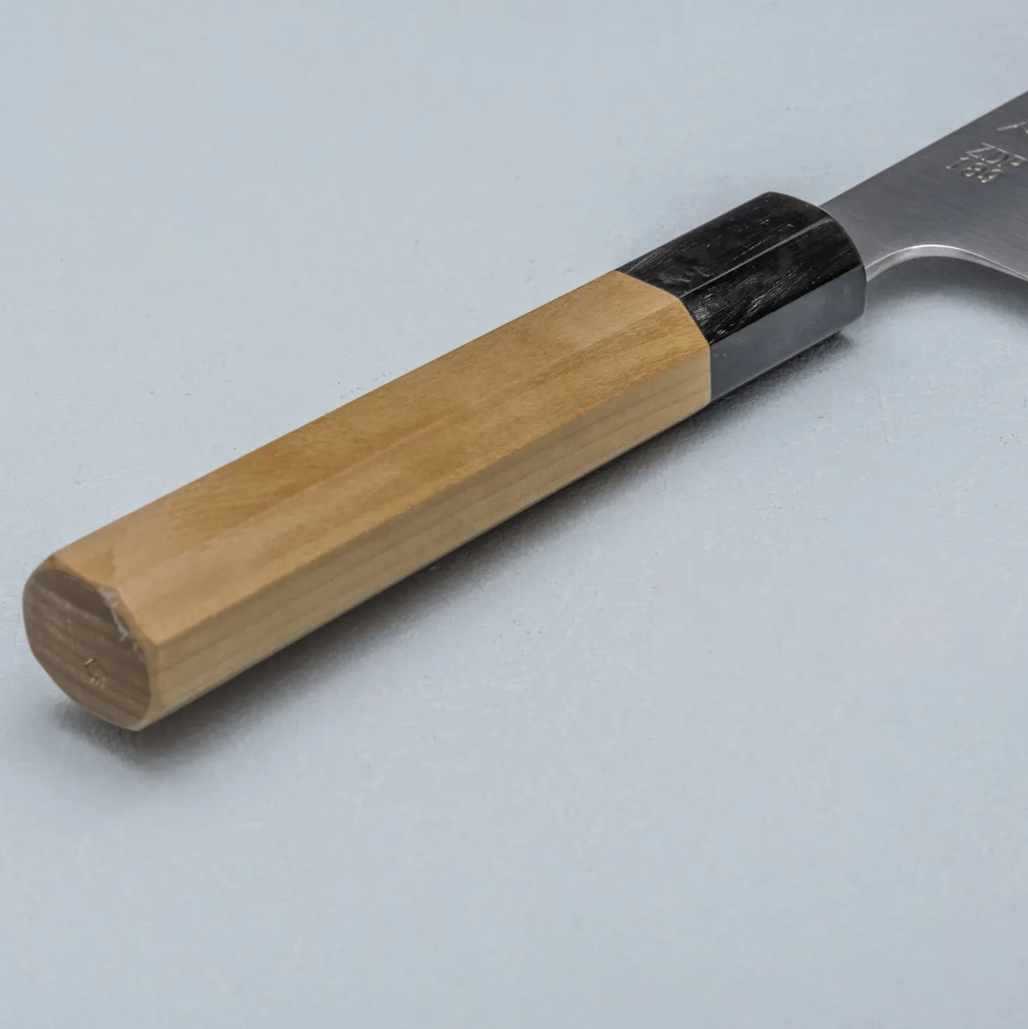 Sukenari ZDP-189 Slender Kiritsuke 24 cm
