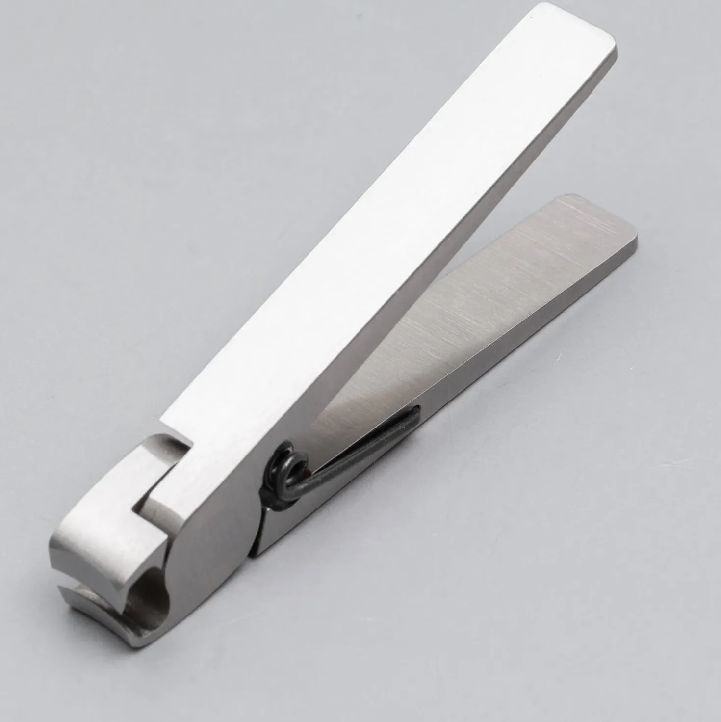 Suwada Japanse Nagelknipper Petit Rosegoud
