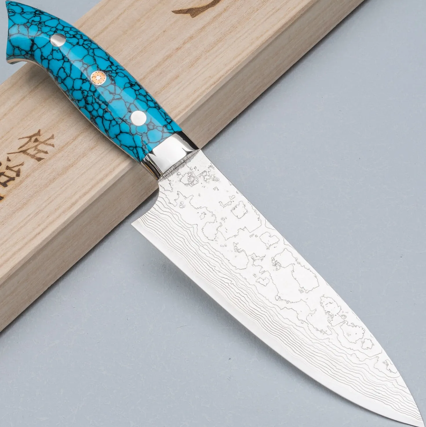 Takeshi Saji R2 Damast Turquiose Petty 15 cm