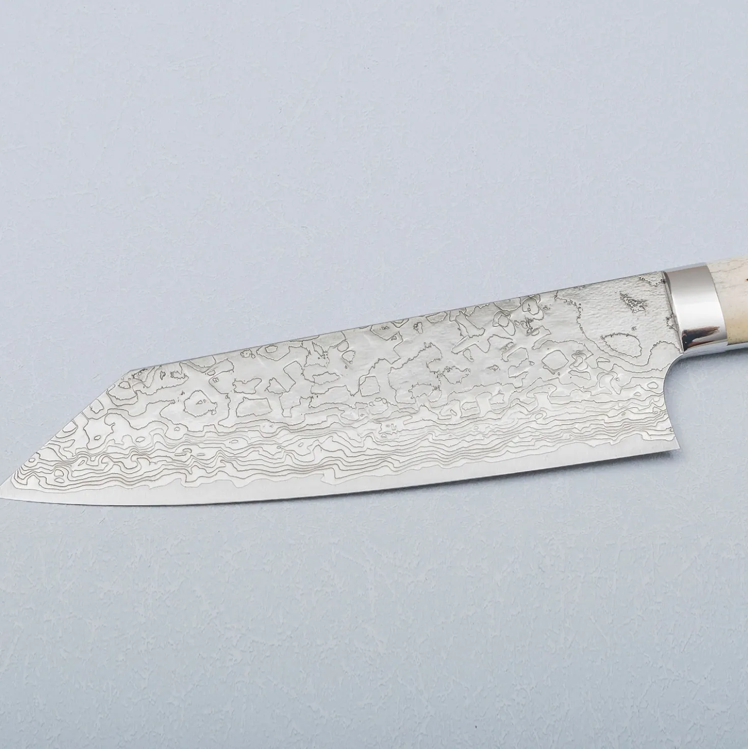 Takeshi Saji SG2 Diamond Damast Staghorn Bunka 18 cm