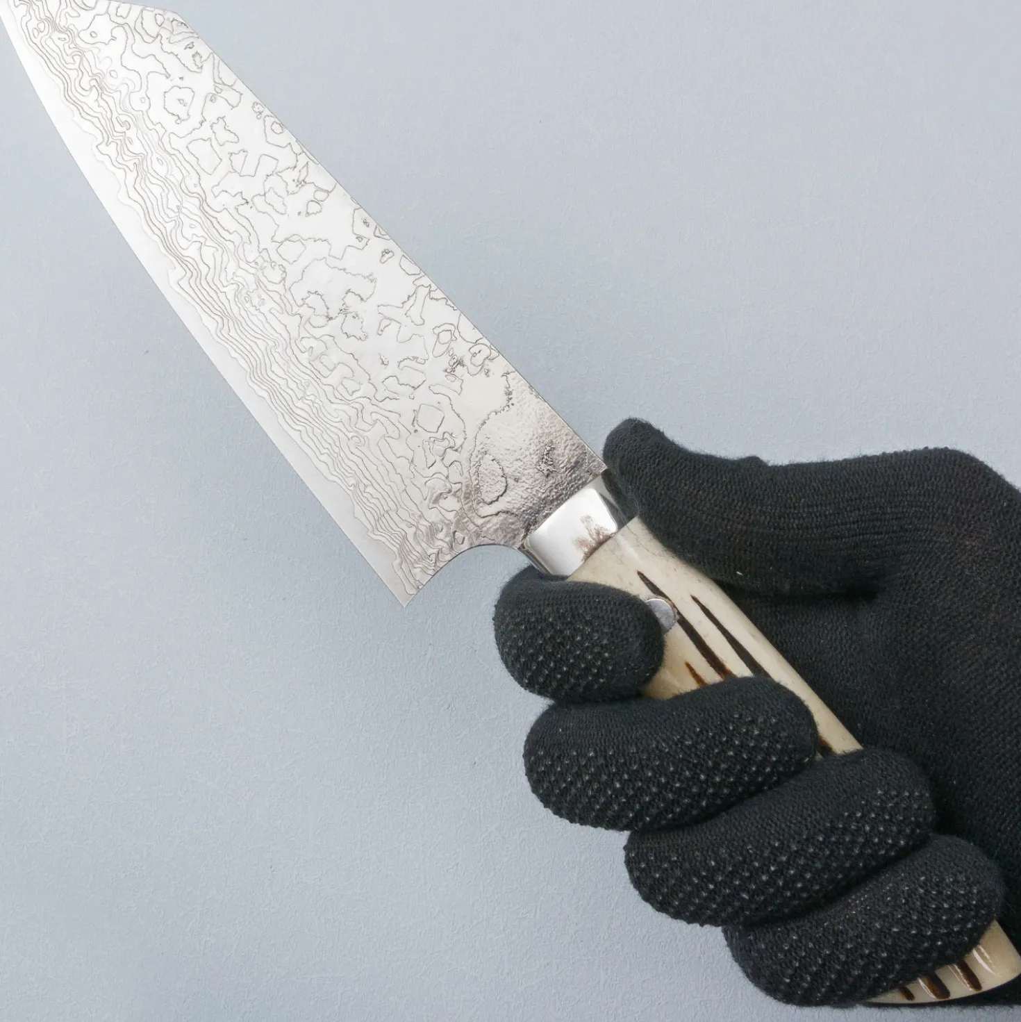 Takeshi Saji SG2 Diamond Damast Staghorn Bunka 18 cm