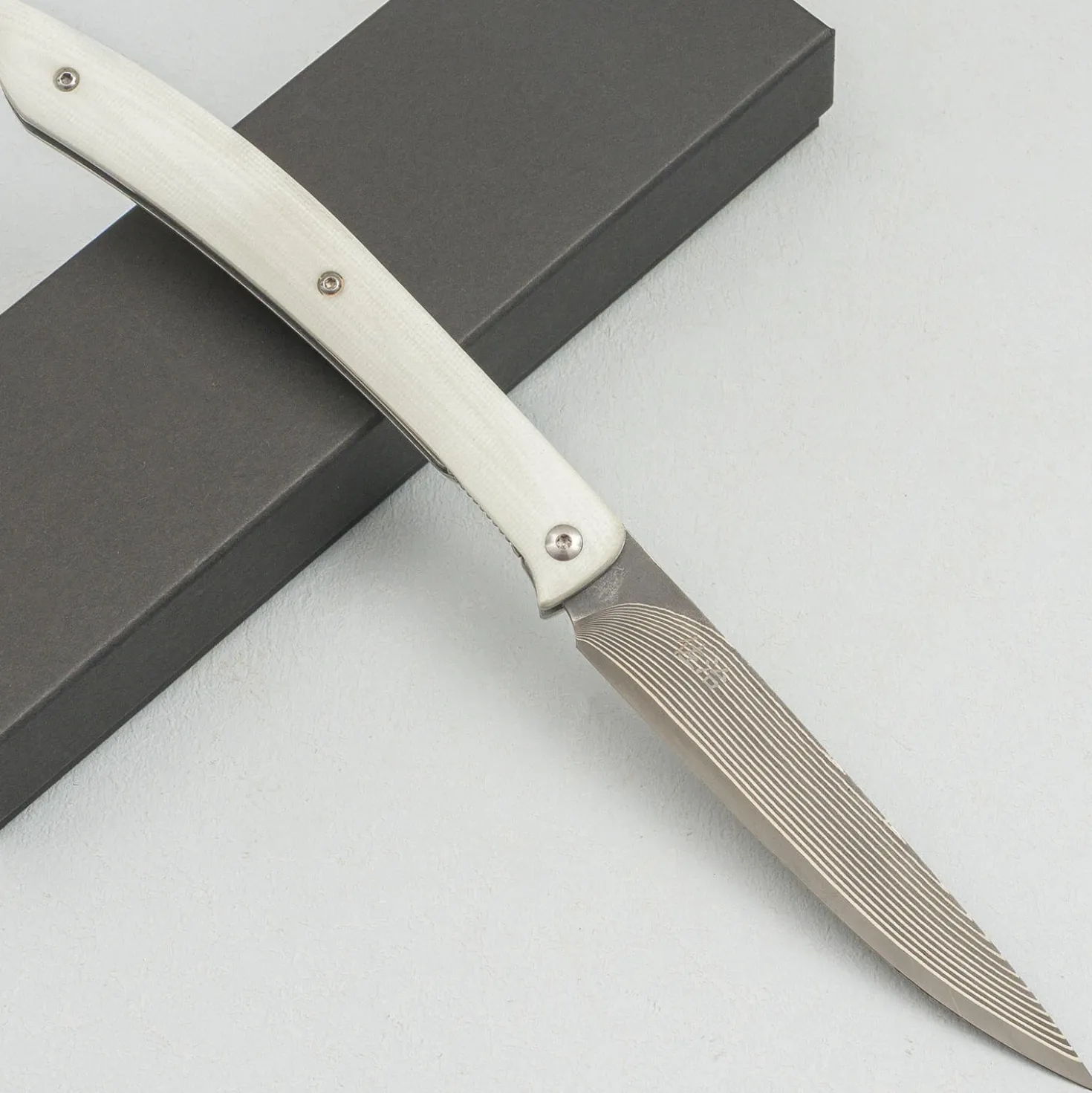 Takeshi Saji SG2 Nickel Damast White Steak knife 10 cm