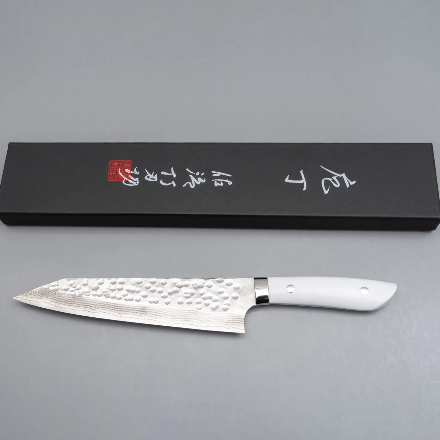 Takeshi Saji SRS13 Corian Gyuto 21 cm