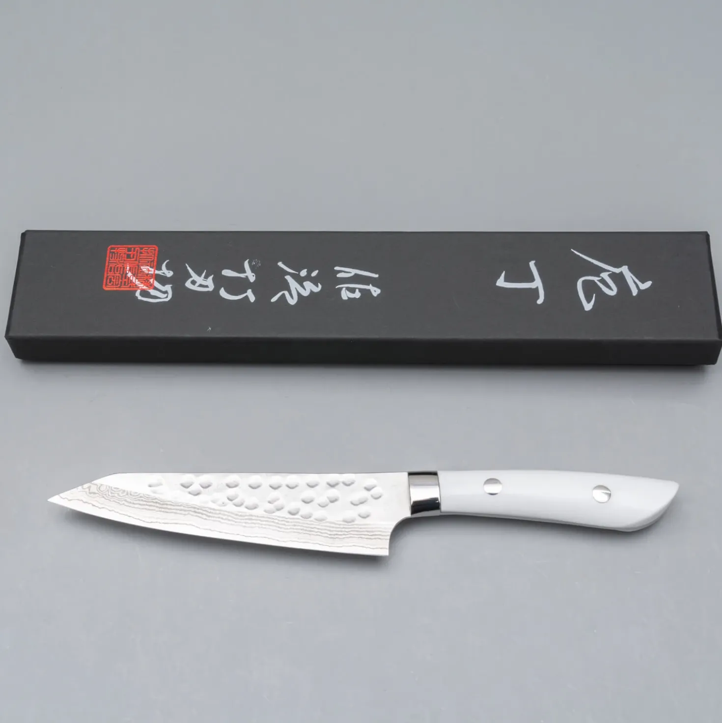 Takeshi Saji SRS13 Corian Petty 13 cm