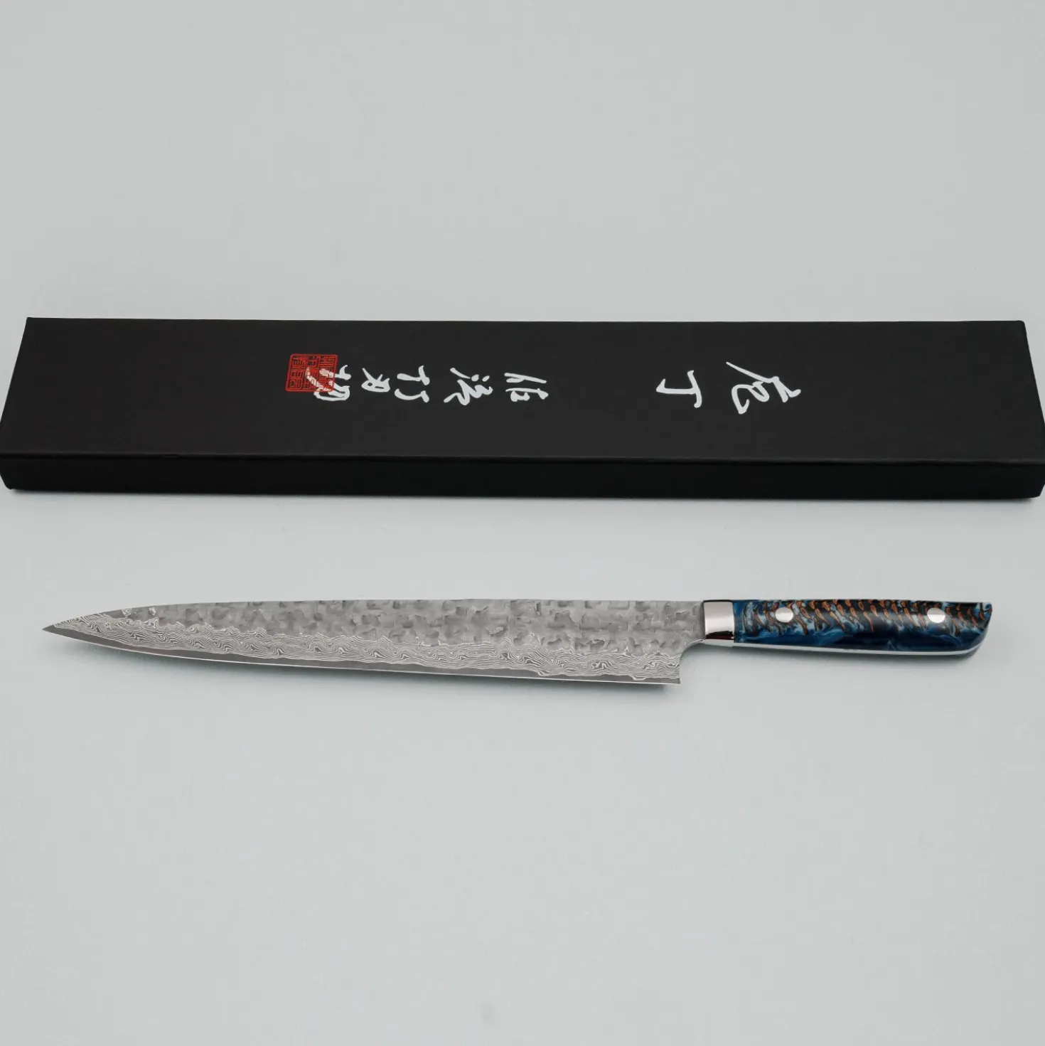 Takeshi Saji VG10 Cross Tsuchime Kurouchi Pinecone Sujihiki 27 cm