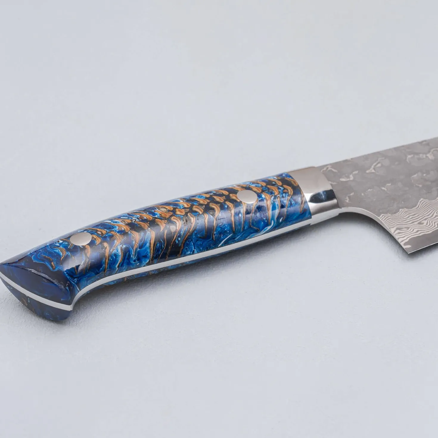 Takeshi Saji VG10 Cross Tsuchime Kurouchi Pinecone Santoku 18 cm