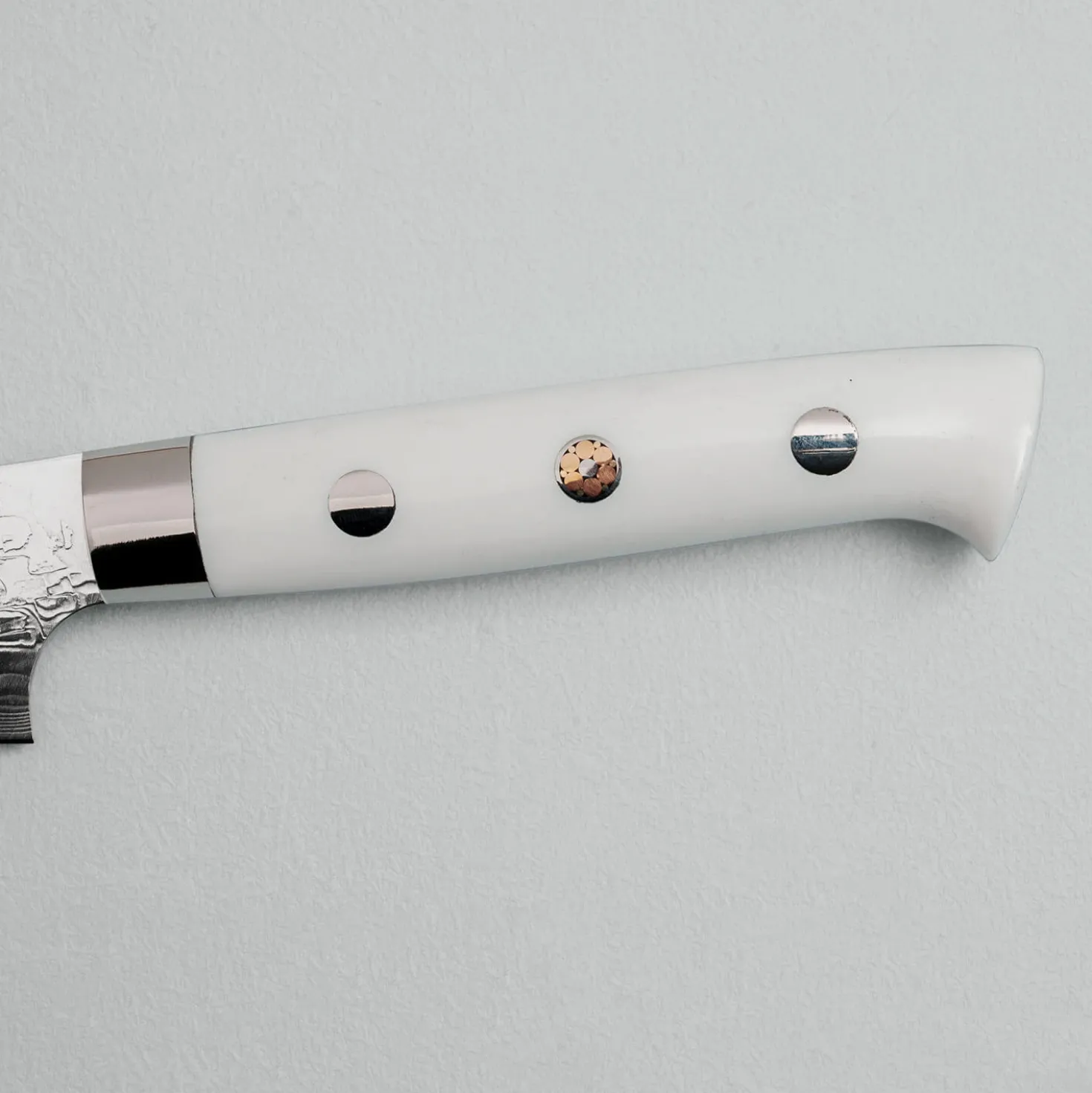 Takeshi Saji VG10 Diamond Finish Corian Petty 9 cm