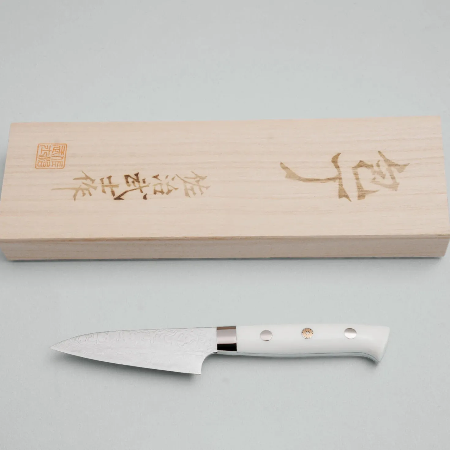 Takeshi Saji VG10 Diamond Finish Corian Petty 9 cm