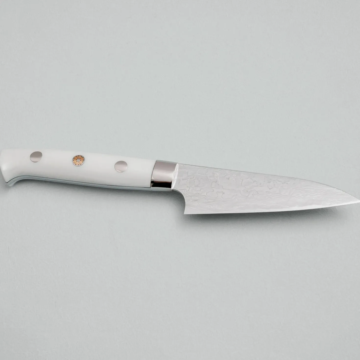 Takeshi Saji VG10 Diamond Finish Corian Petty 9 cm