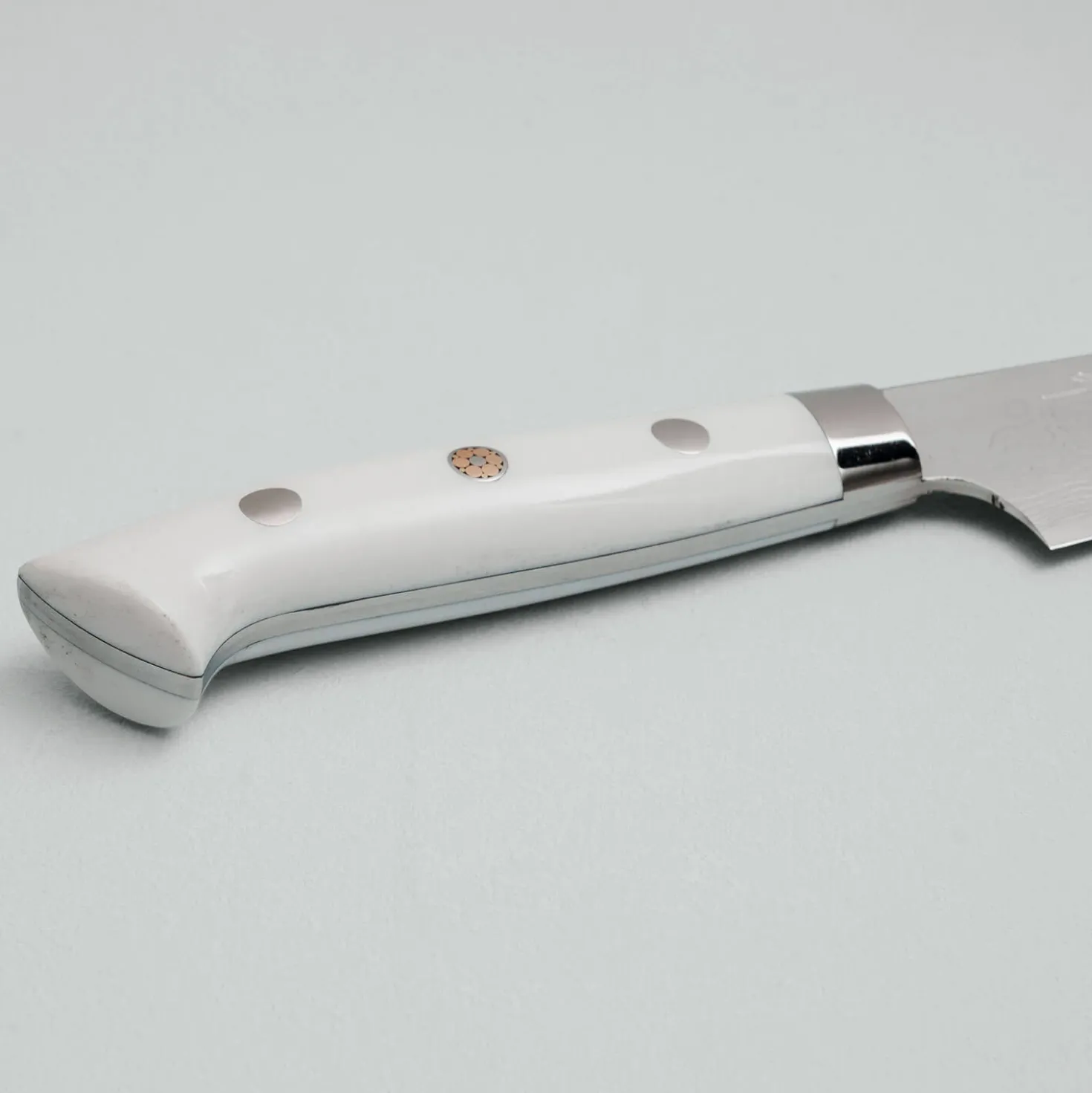 Takeshi Saji VG10 Diamond Finish Corian Petty 13 cm