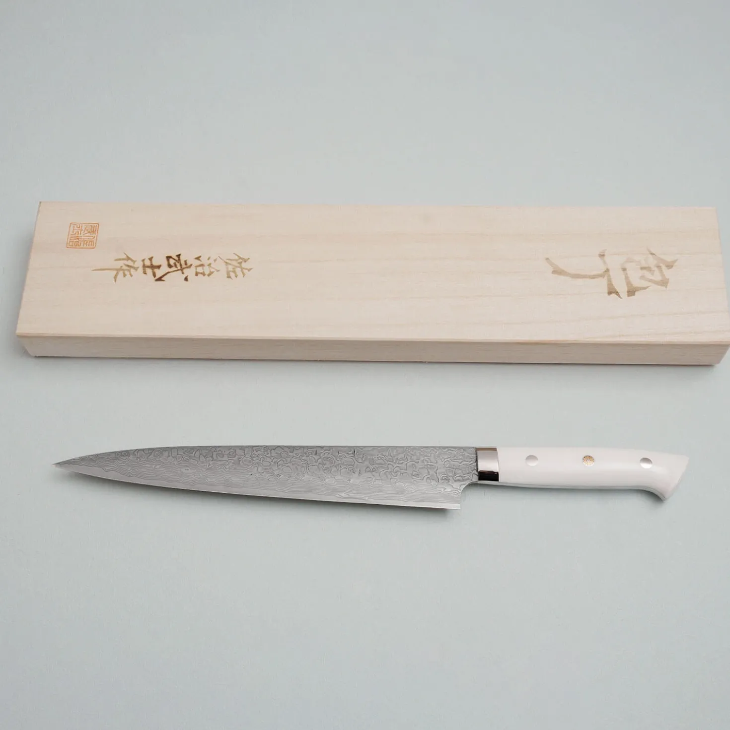 Takeshi Saji VG10 Diamond Finish Corian Sujihiki 24 cm