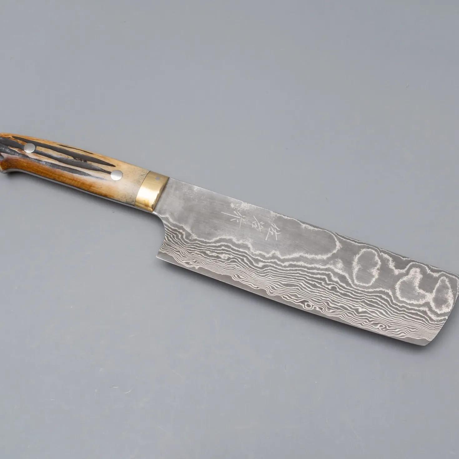Takeshi Saji VG10 Nickel Damast Staghorn Nakiri