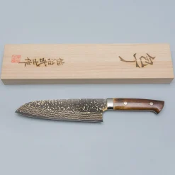 Takeshi Saji VG10 Rainbow Etched Cowhorn Santoku 16.5 cm