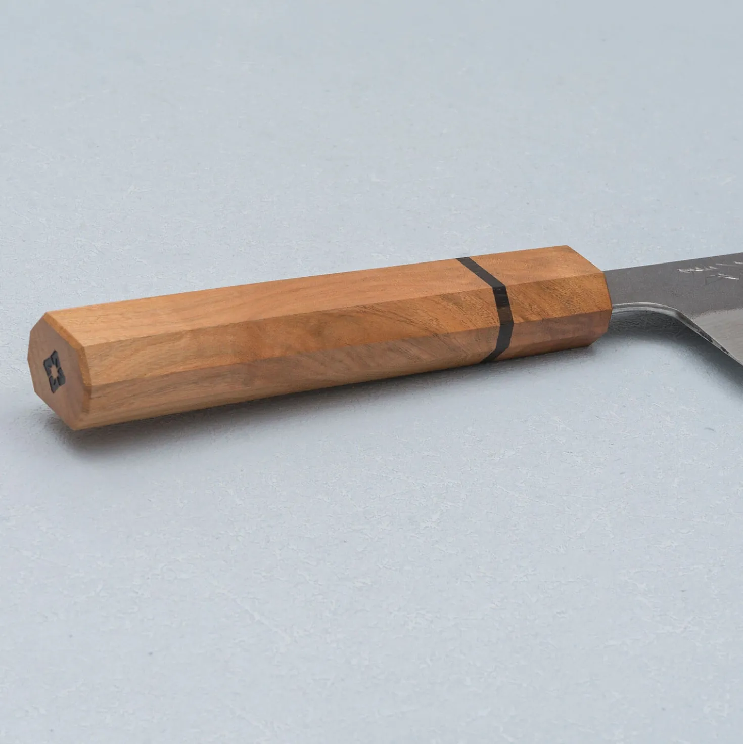 Tojiro Atelier VG10 Damast Bunka 17 cm