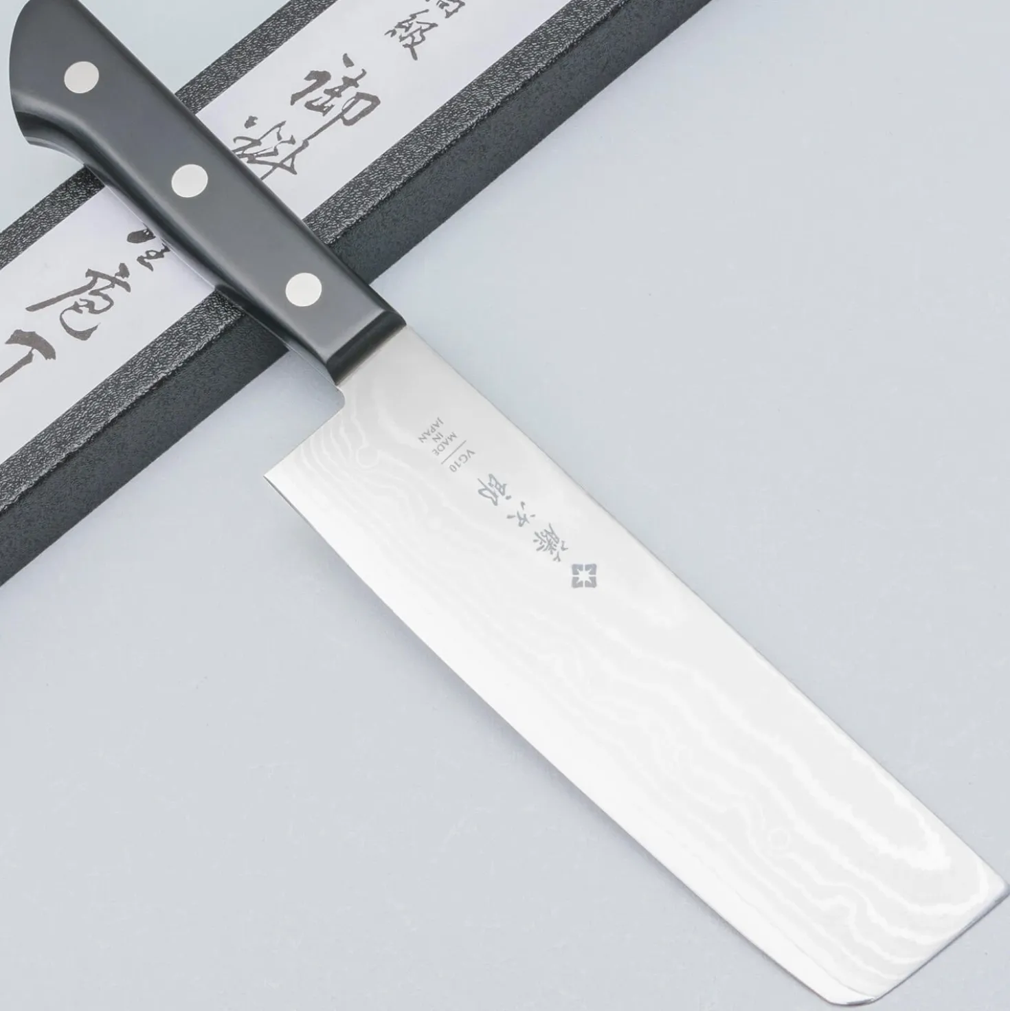 Tojiro Basic Damascus Nakiri 16.5 cm