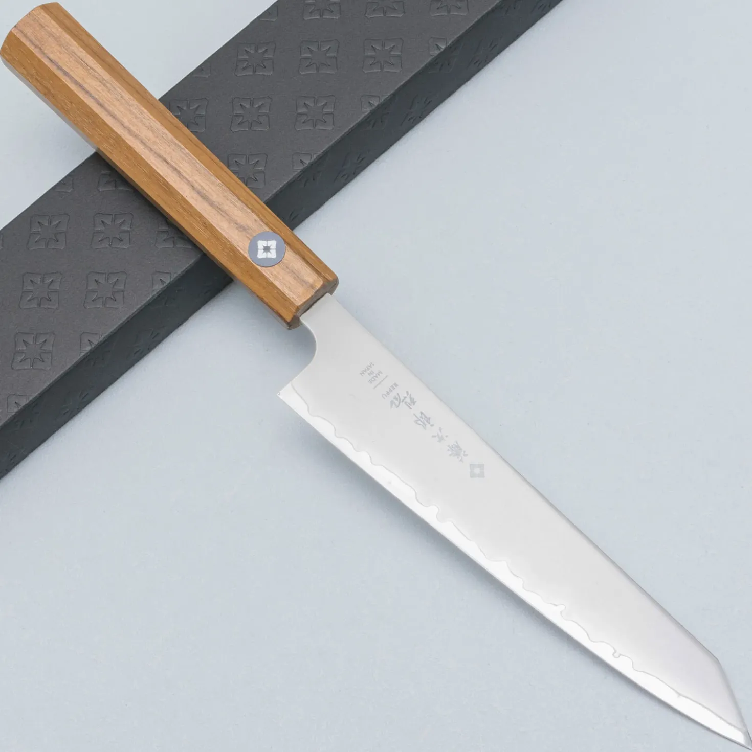 Tojiro Reppu SG2 Kiritsuke 15 cm