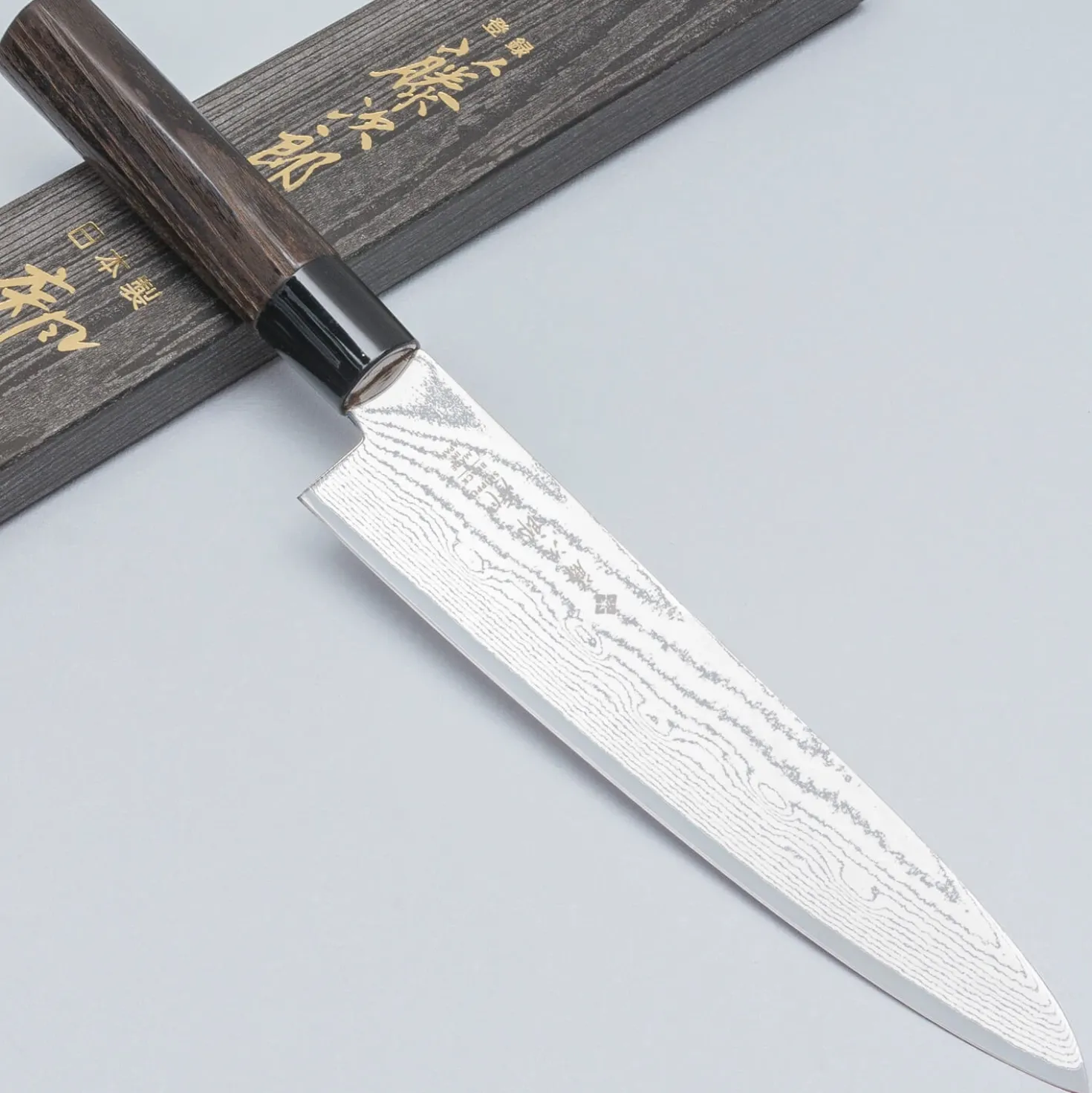 Tojiro Shippu Black koksmes 21 cm