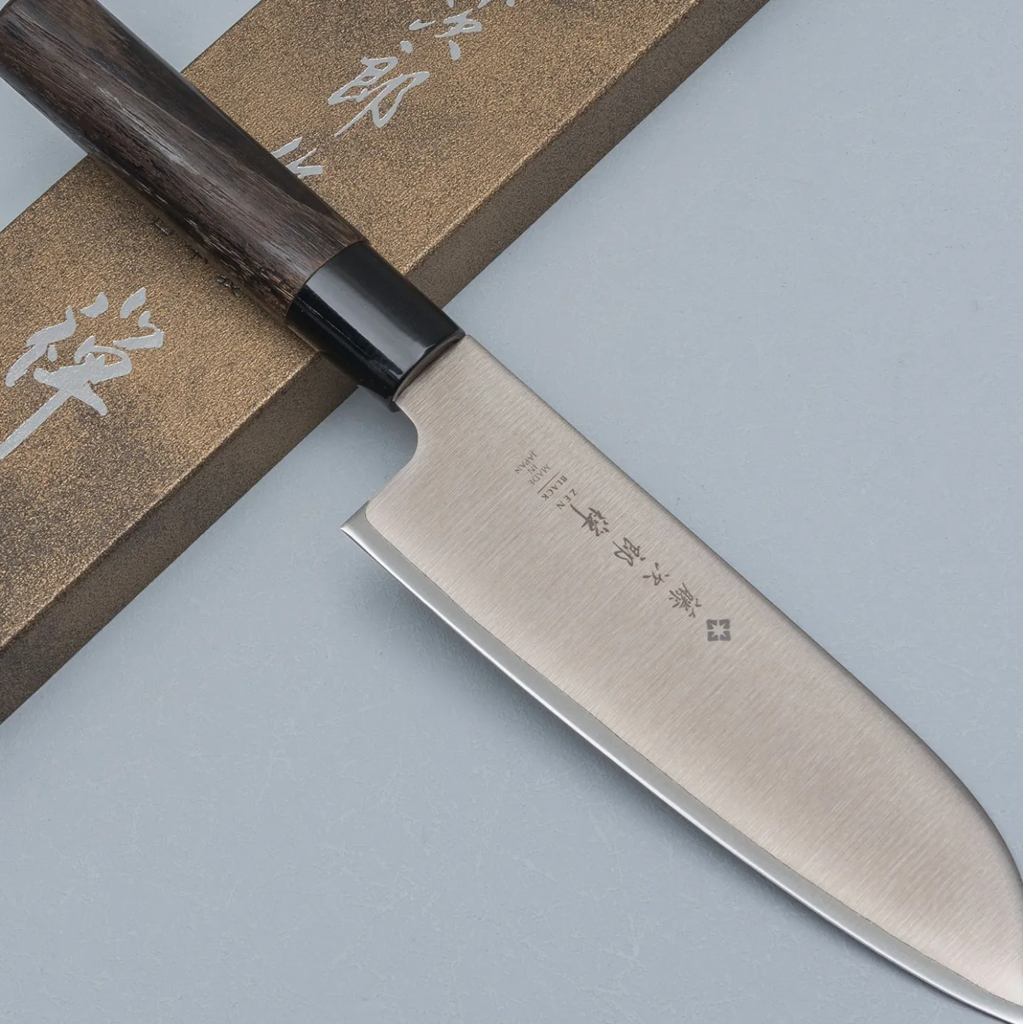 Tojiro Zen Black Santoku 17 cm