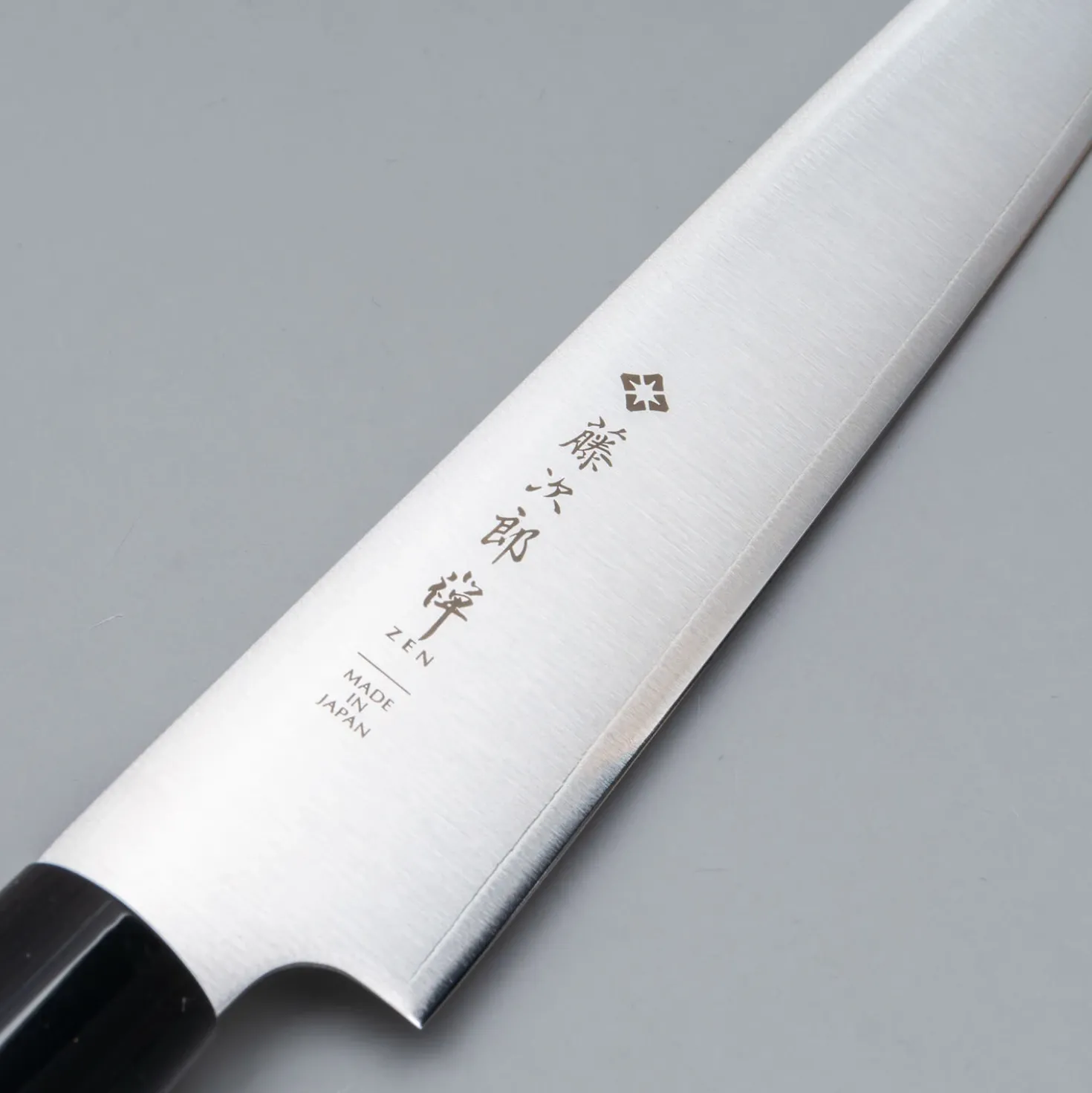 Tojiro Zen Vleesmes 21 cm