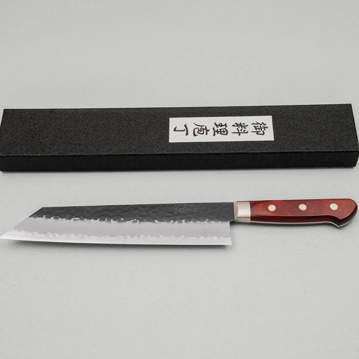 Tsunehisa Aogami Super Nashiji Kurouchi Western Red Kiritsuke 21 cm