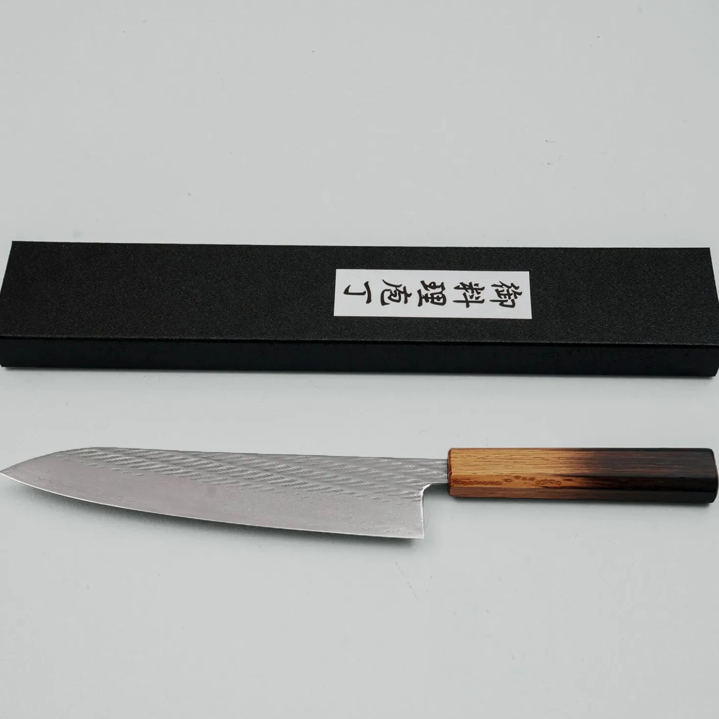 Tsunehisa AUS10 Nawame Damast Gyuto 21 cm