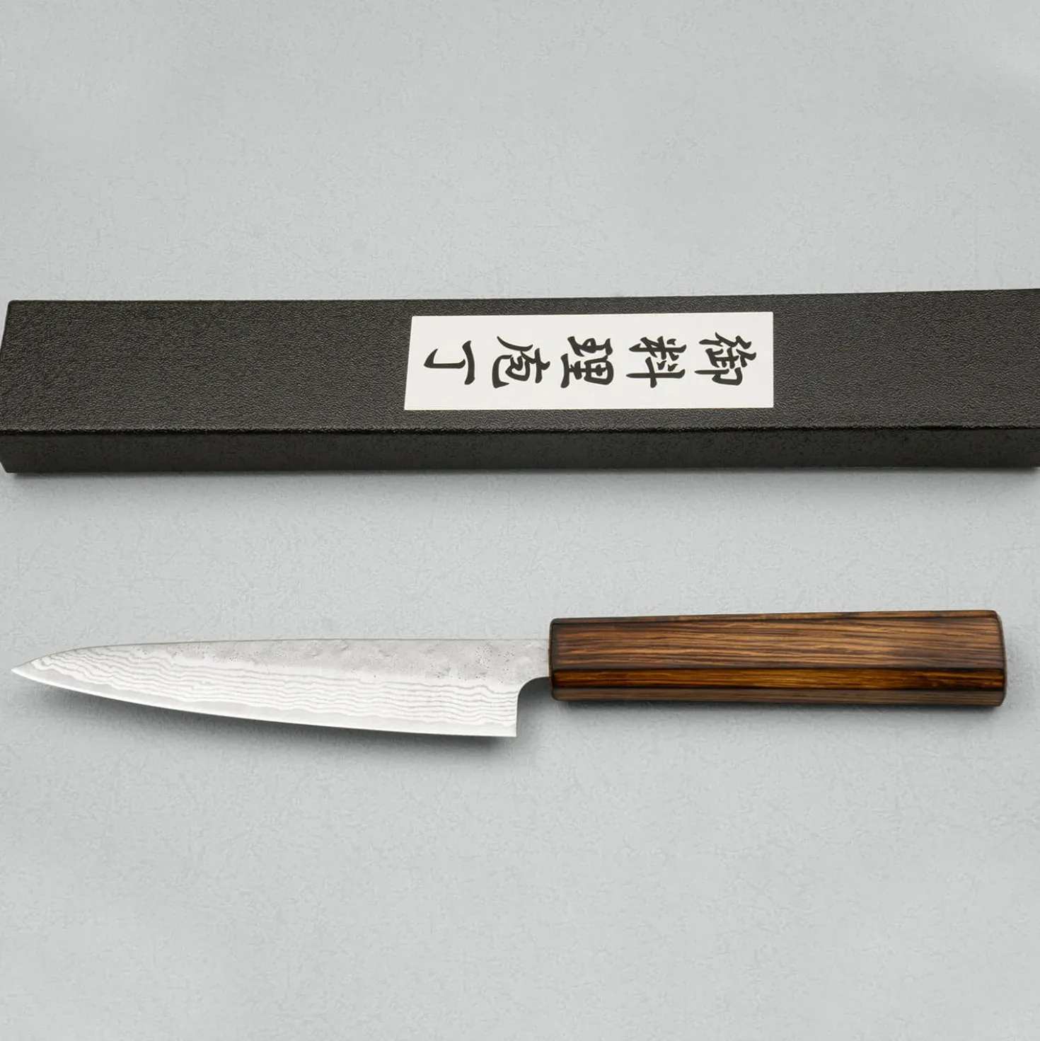 Tsunehisa 440 Damast Matte Petty 13.5 cm
