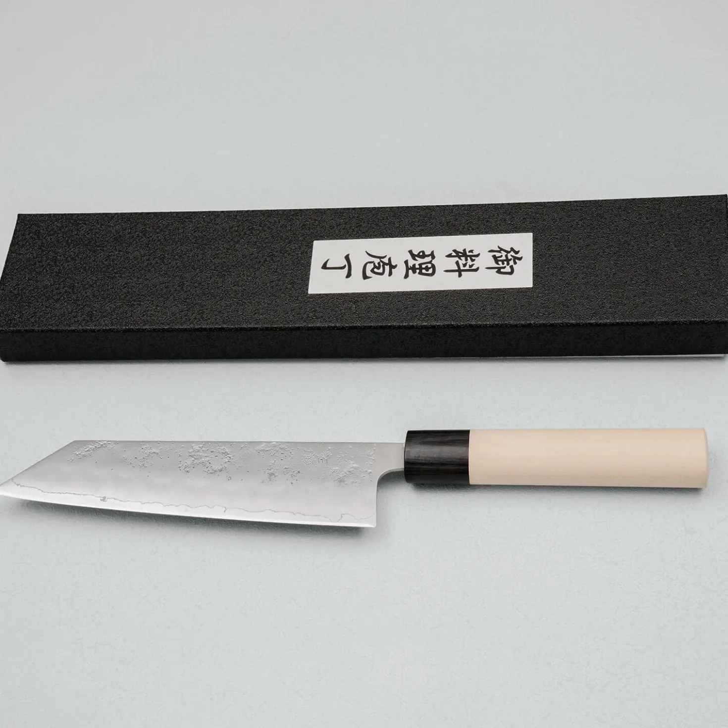 Tsunehisa Ginsan Nashiji Bunka