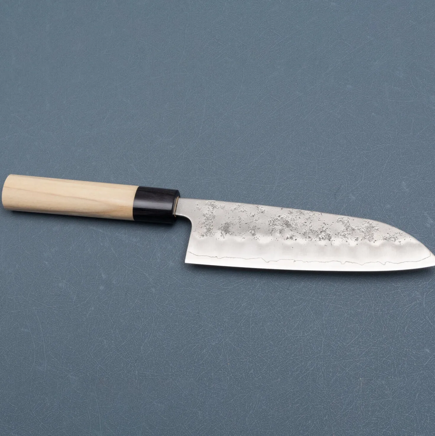 Tsunehisa Ginsan Nashiji Santoku