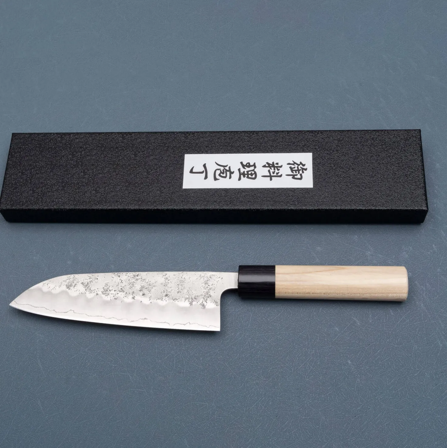 Tsunehisa Ginsan Nashiji Santoku