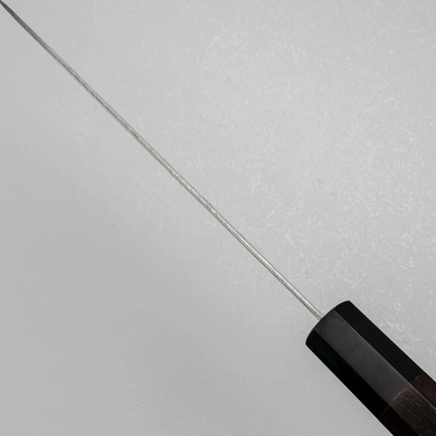 Tsunehisa Ginsan Nawame Damast Ebony Santoku 17 cm
