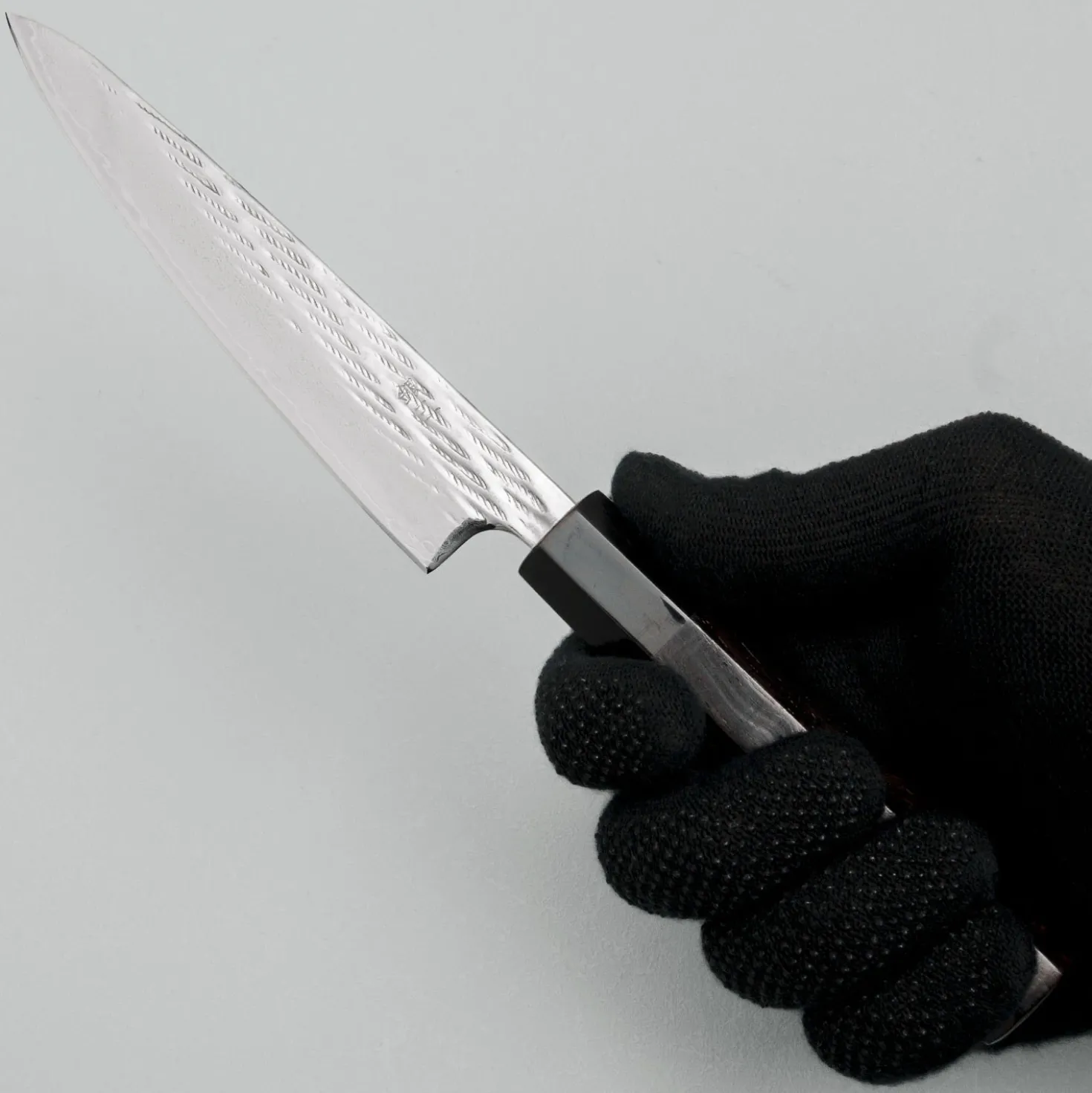 Tsunehisa Ginsan Nawame Damast Ebony Petty 13.5 cm