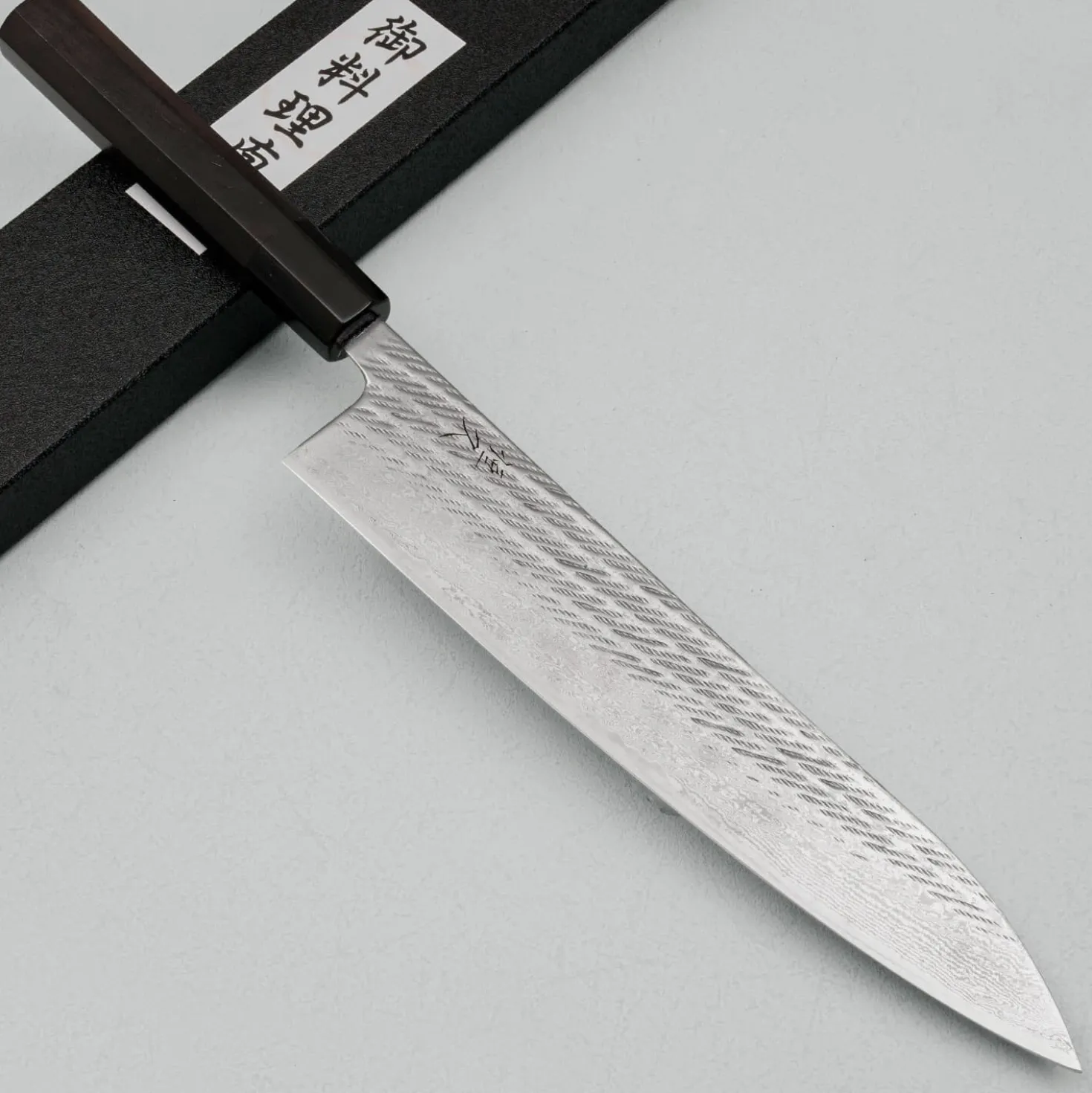 Tsunehisa Ginsan Nawame Damast Ebony Gyuto 24 cm