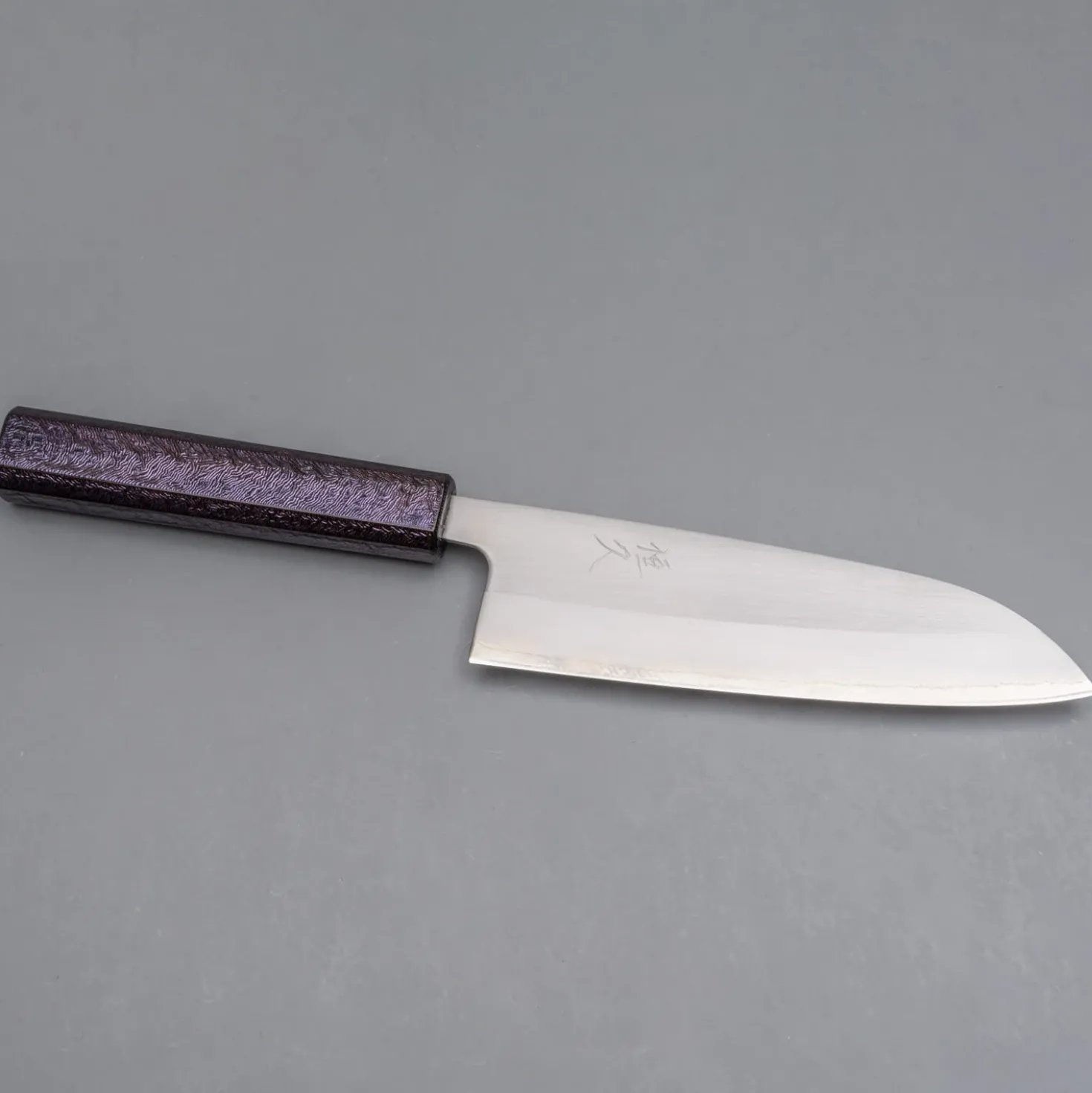 Tsunehisa Shirogami Lacquered Santoku