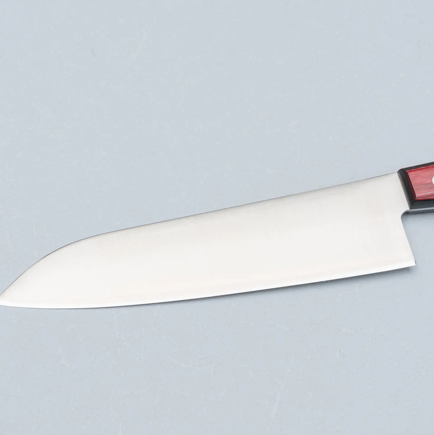 Tsunehisa SLD Migaki Red Santoku 17 cm