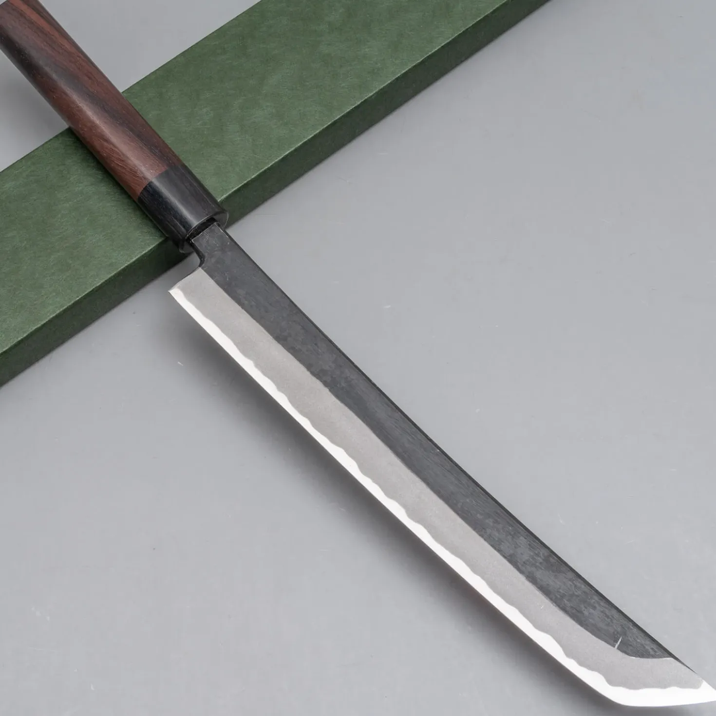 Tsunehisa Tosa Aogami Kurouchi Sakimaru 24 cm