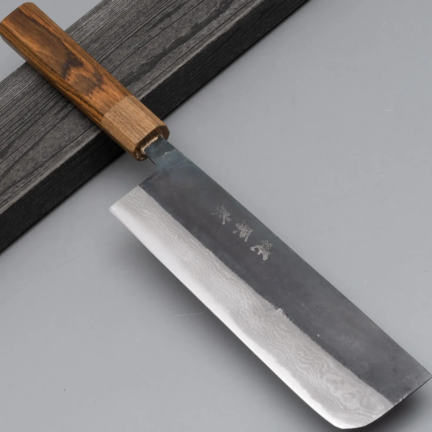 Tsutomu Kajiwara Damascus Bocote Nakiri 18 cm