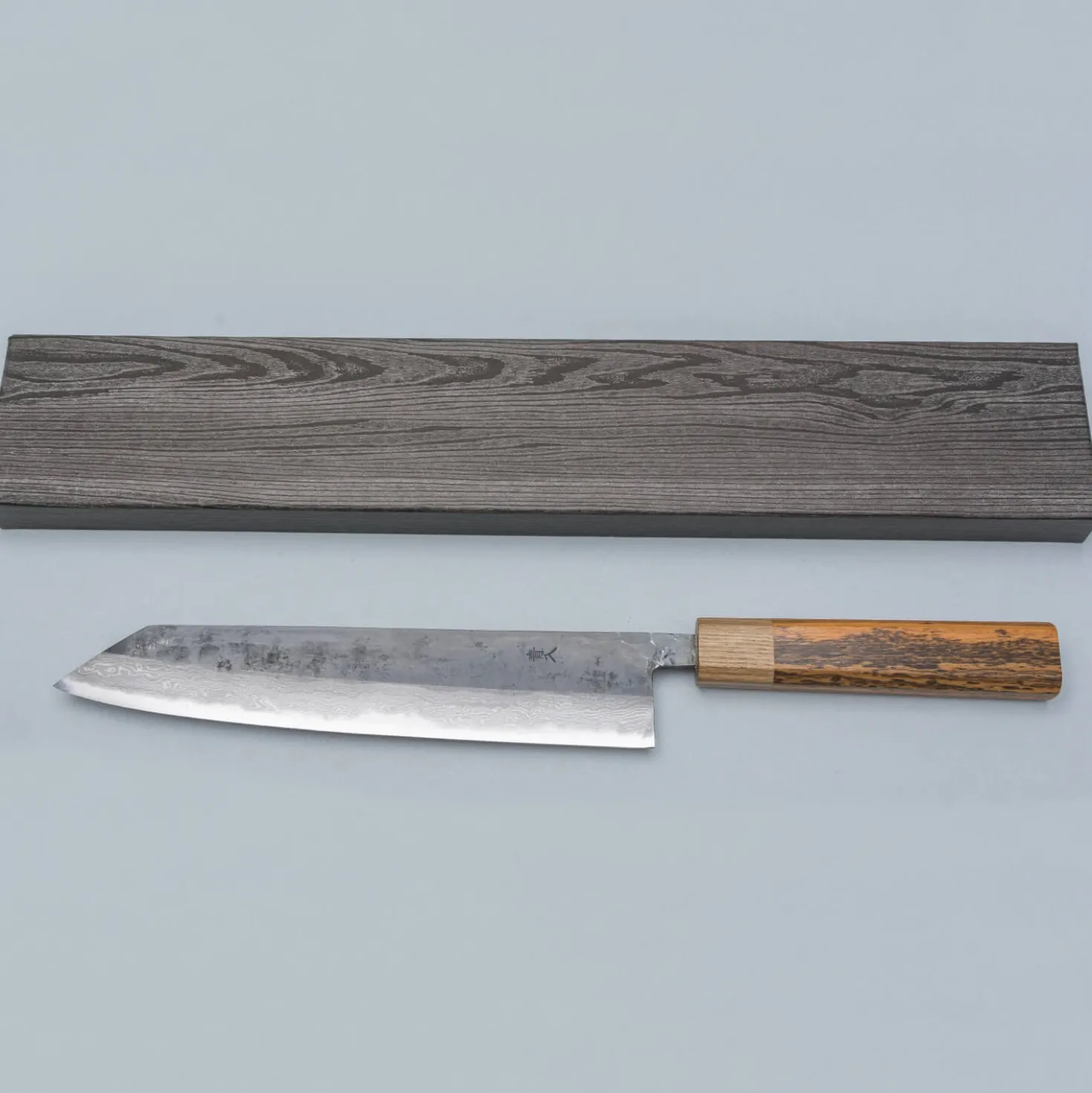 Tsutomu Kajiwara Damascus Kiritsuke 24 cm