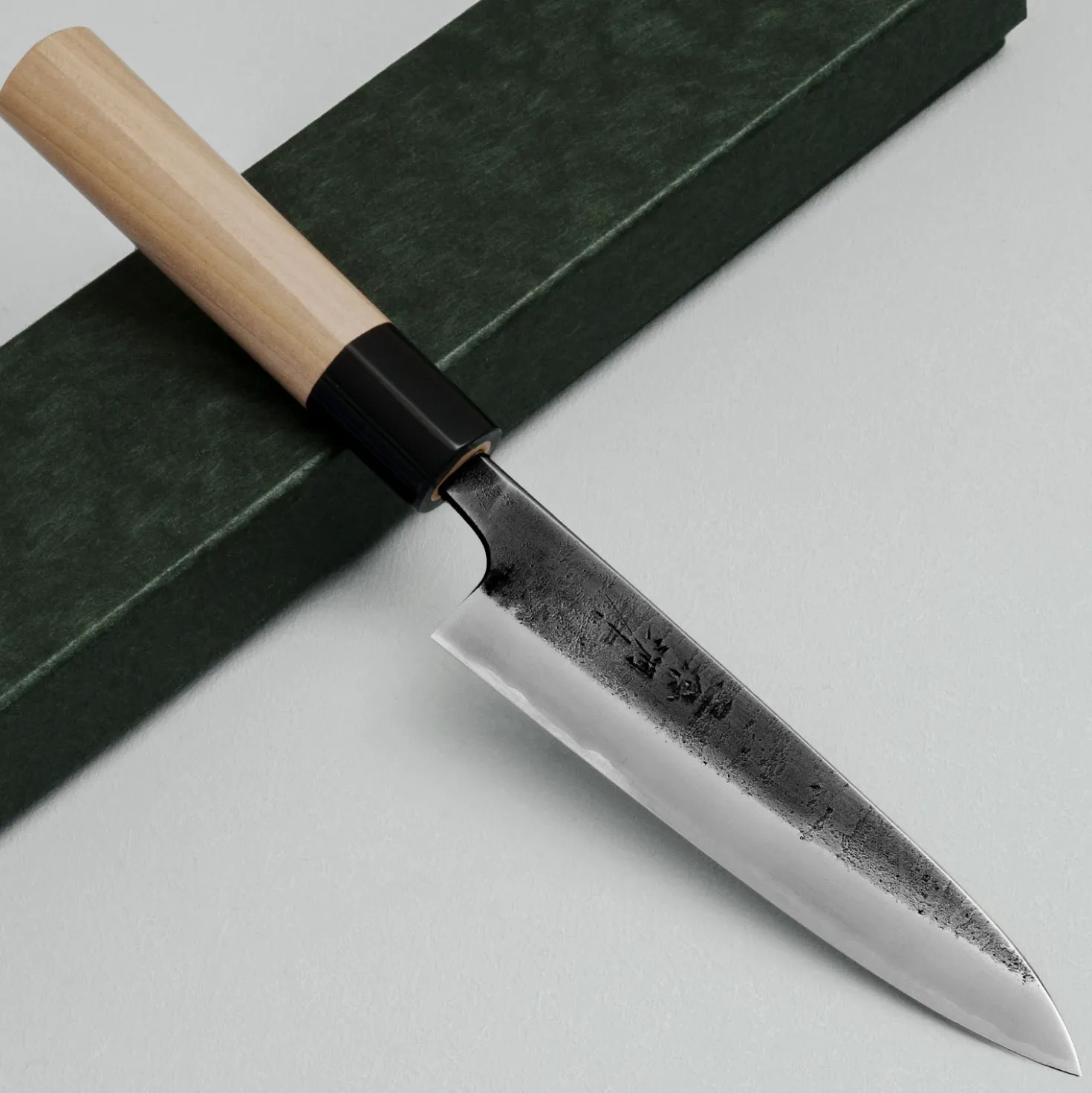 Wakui Shirogami #2 Kurouchi Petty 13.5 cm