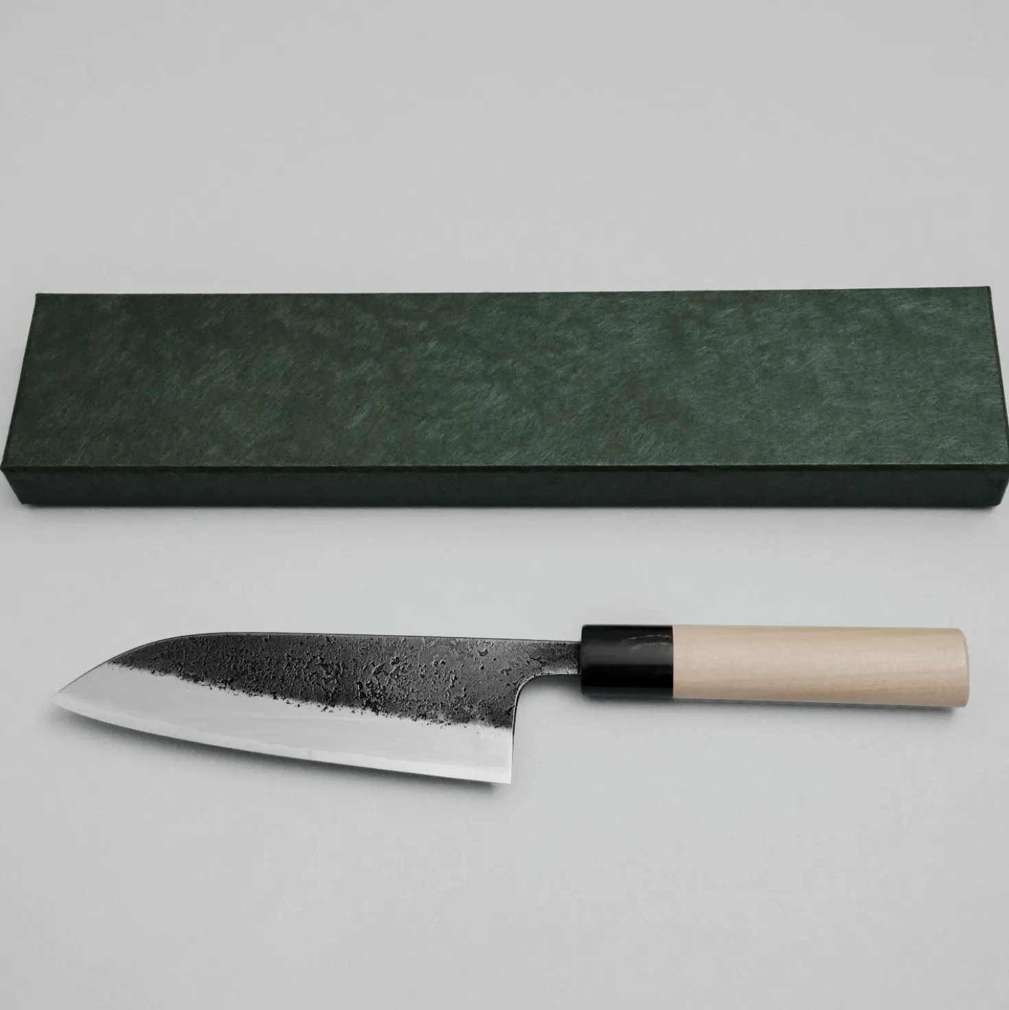 Wakui Shirogami #2 Kurouchi Santoku 16 cm